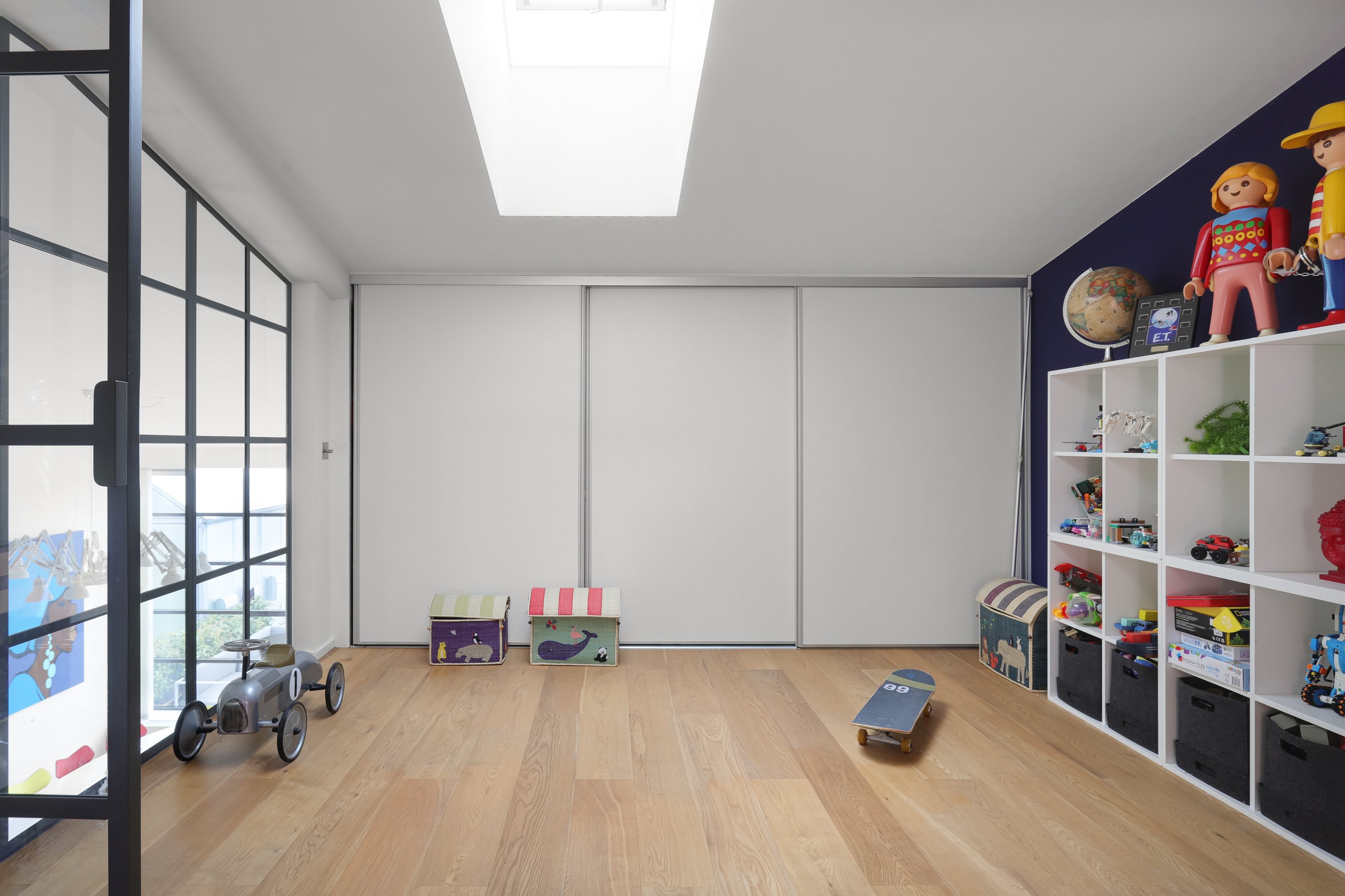 Fremhævet andet billede i fuldskærmstilstand. Billede af Filmbyen 8A, 2650 Hvidovre