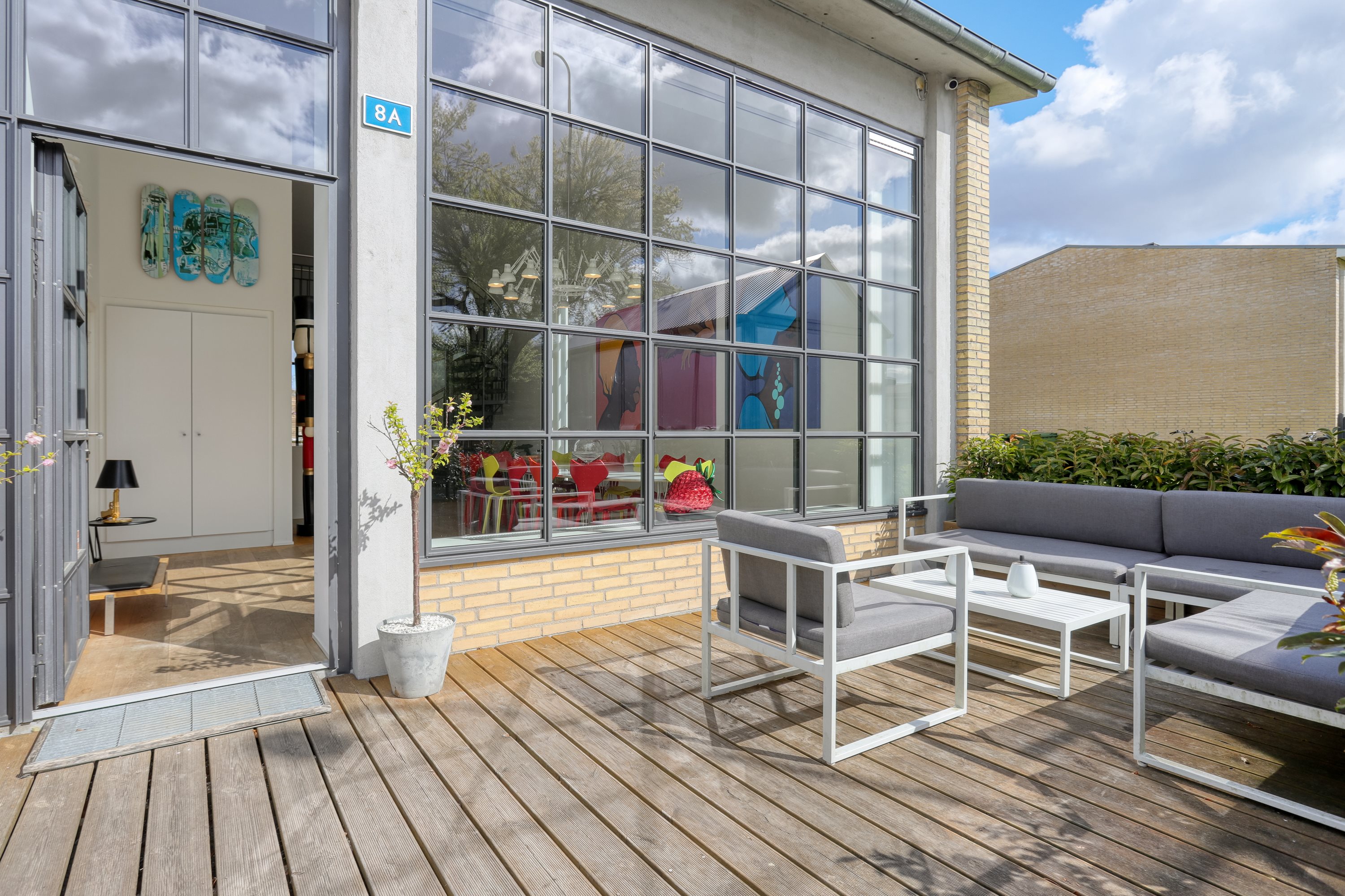 Fremhævet andet billede i fuldskærmstilstand. Billede af Filmbyen 8A, 2650 Hvidovre