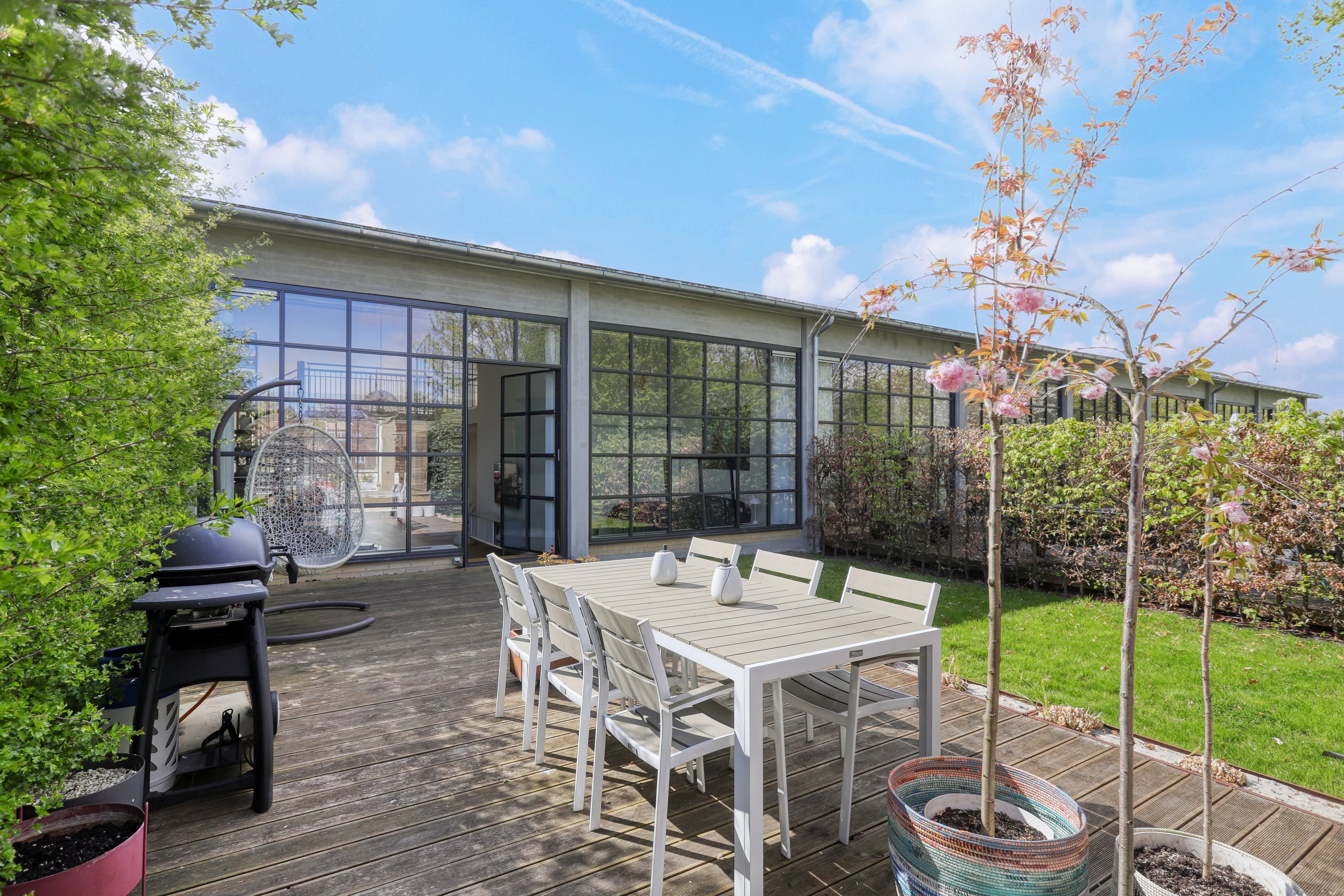 Fremhævet andet billede i fuldskærmstilstand. Billede af Filmbyen 8A, 2650 Hvidovre