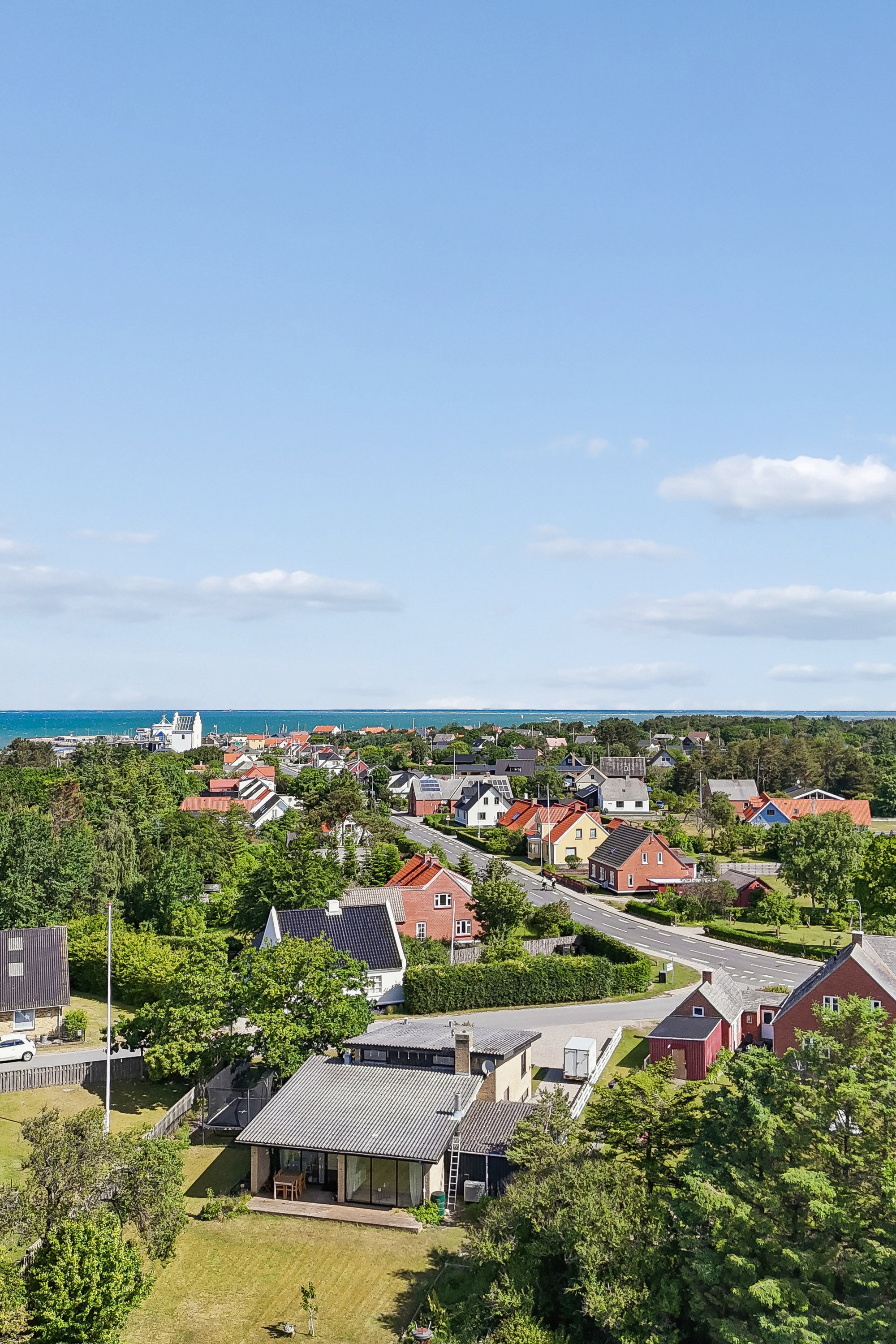 Fremhævet luftfoto billede i fuldskærmstilstand. Billede af Strandvejen 1, Vesterø, 9940 Læsø