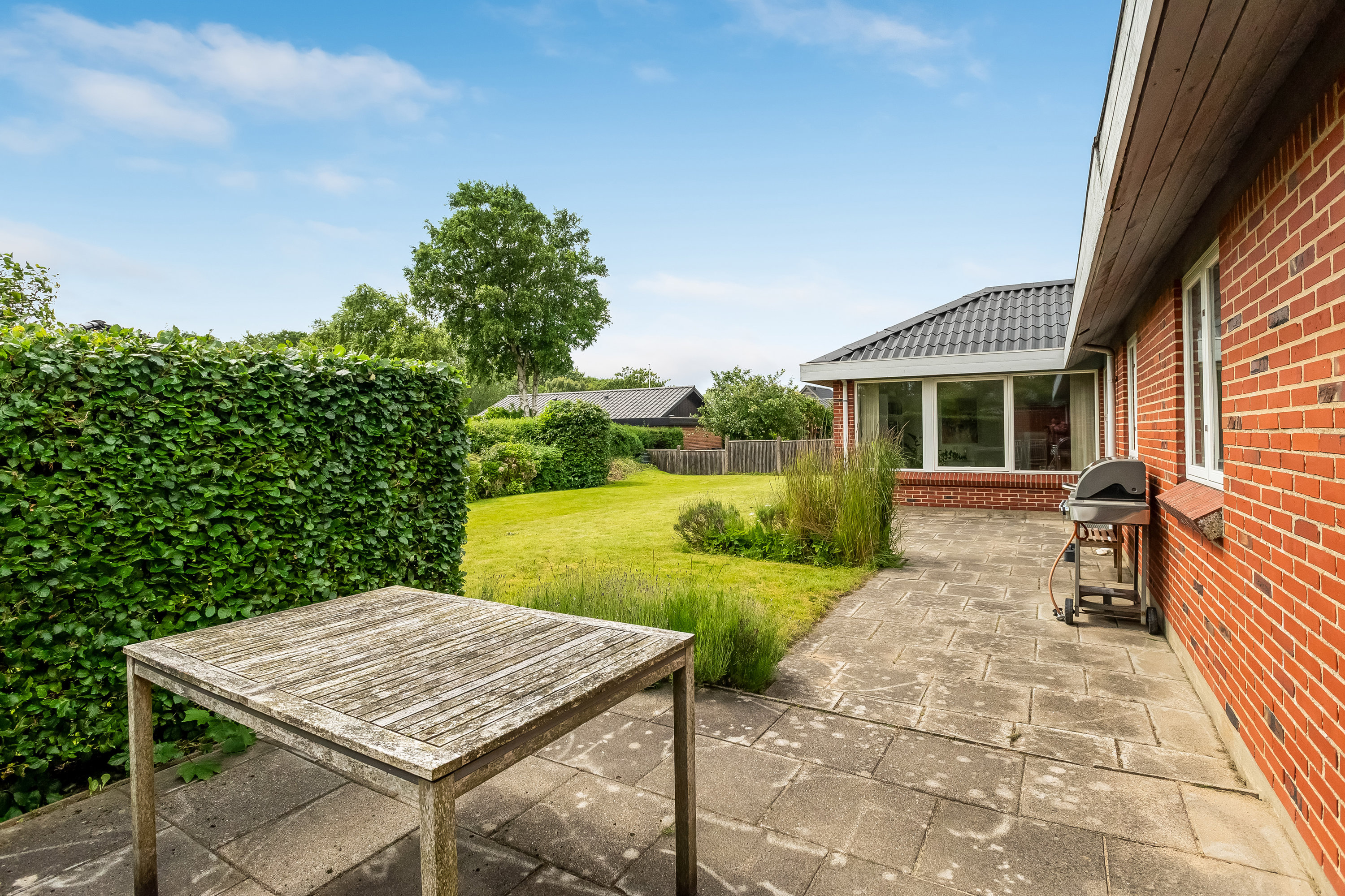 Fremhævet terrasse billede i fuldskærmstilstand. Billede af Blomstervænget 11, Rindum, 6950 Ringkøbing