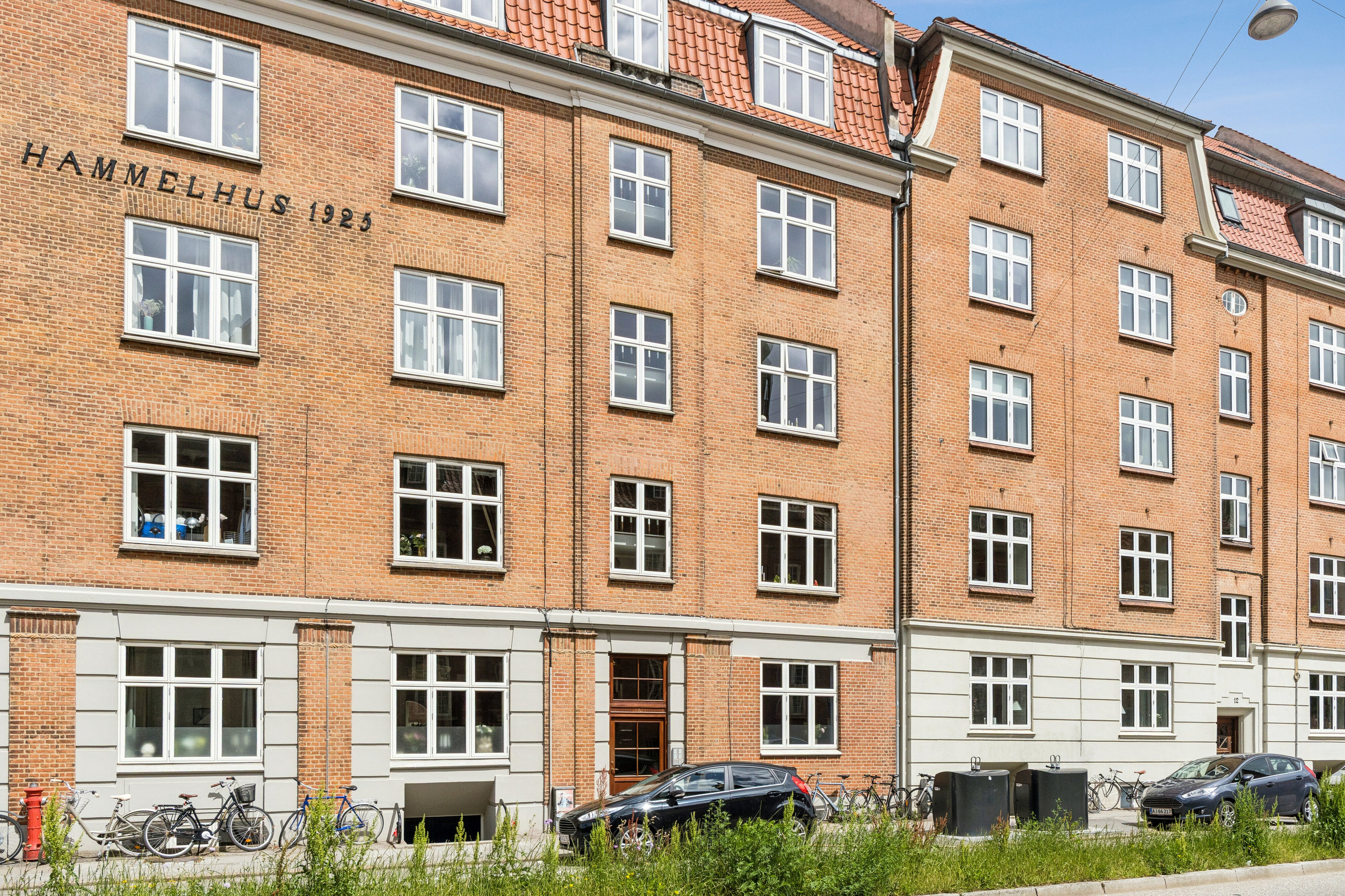 Fremhævet set fra vejen billede i fuldskærmstilstand. Billede af Skovgaardsgade 14, st. th., 8000 Aarhus C