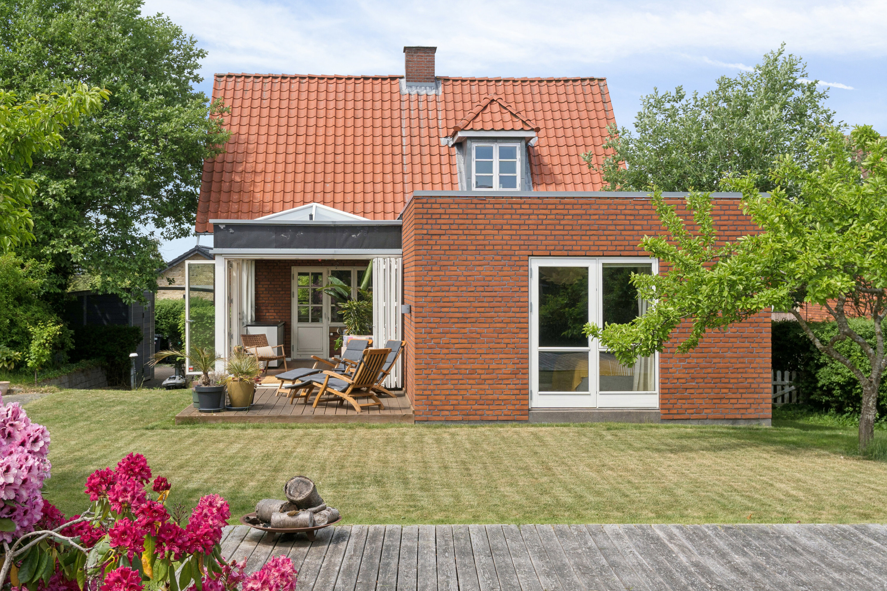 Villa: Set fra haven på Holmevej 143, 8270 Højbjerg