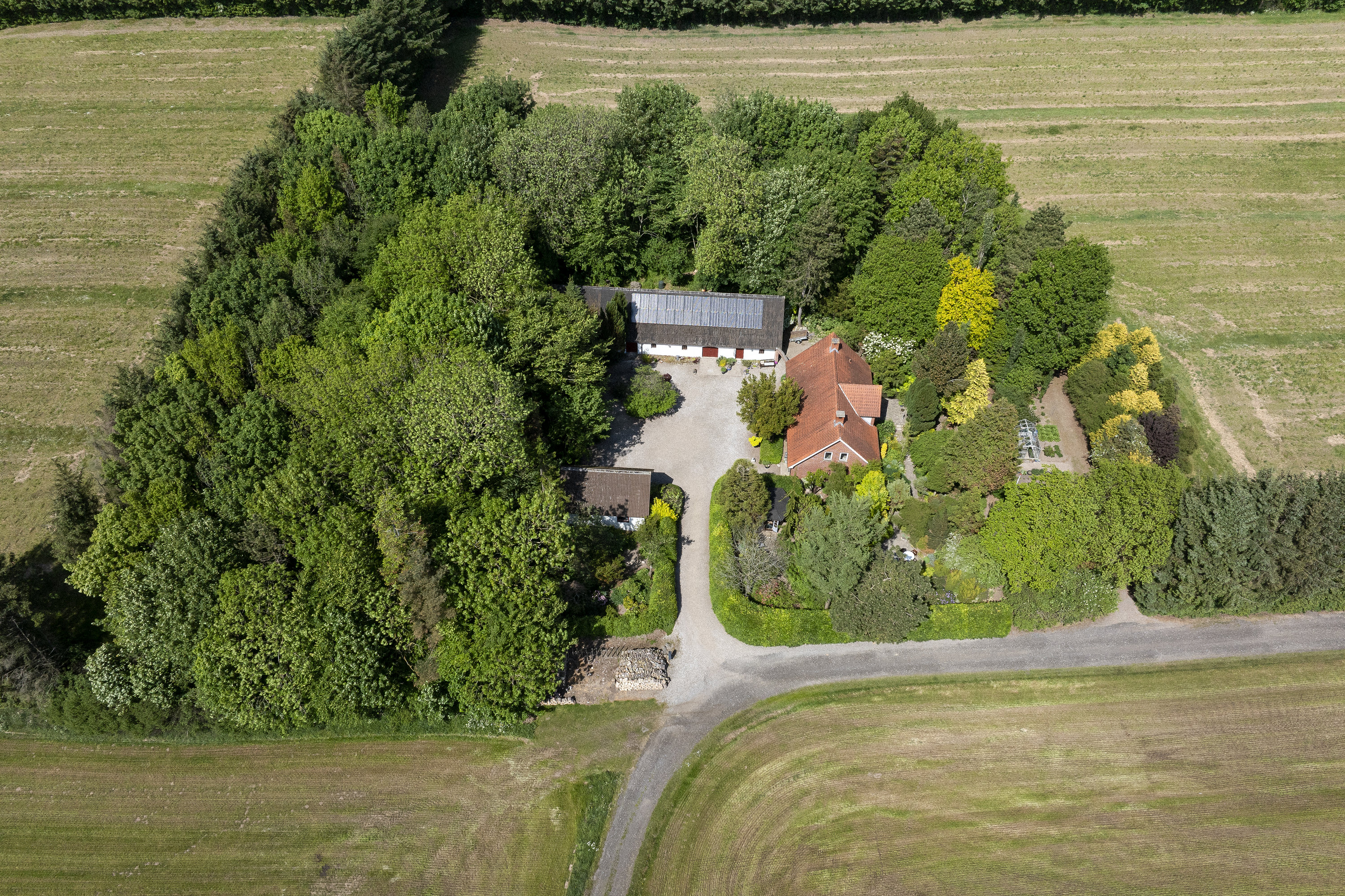 Fremhævet  billede i fuldskærmstilstand. Billede af Hørbylundvej 111, Stenhøj, 9900 Frederikshavn