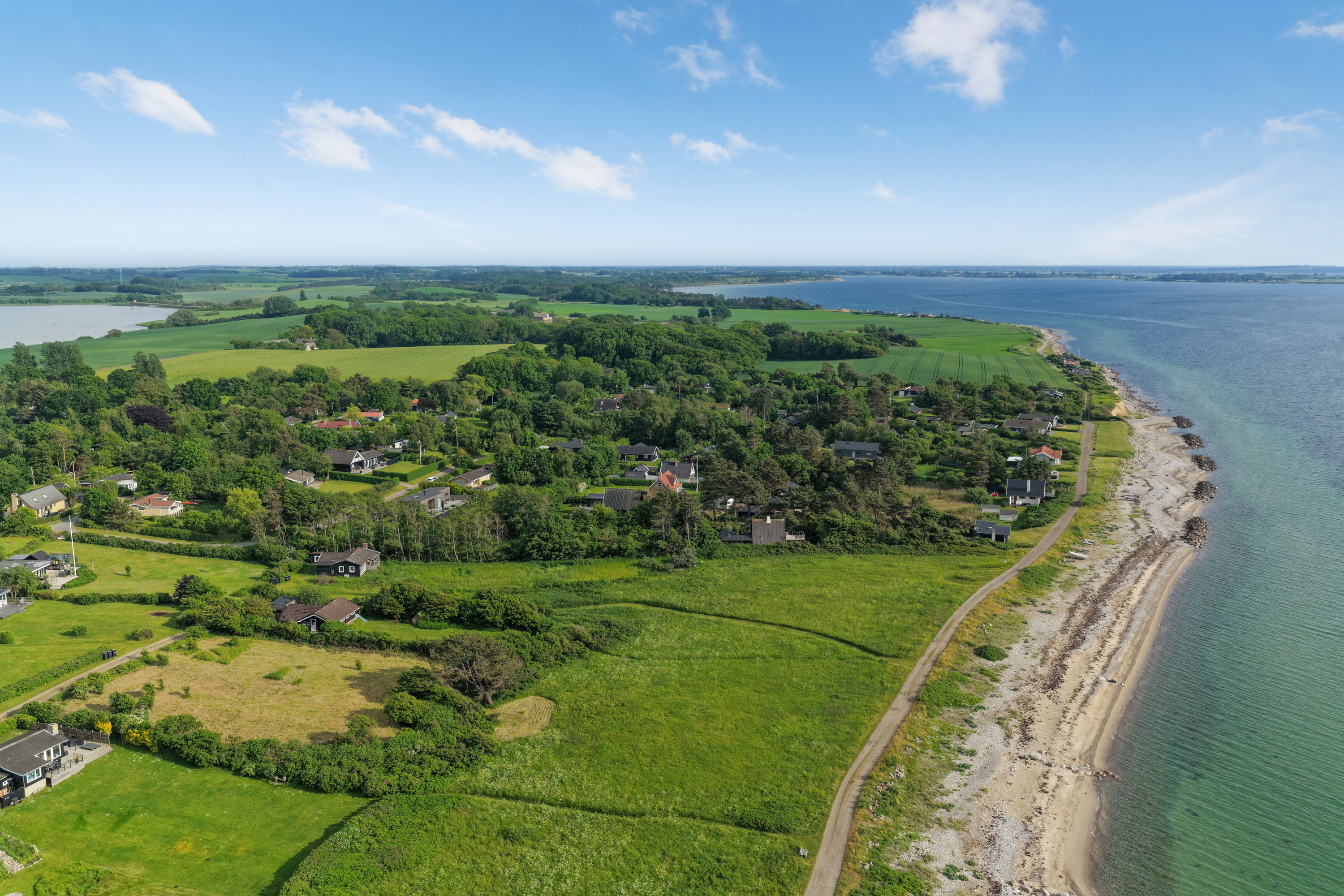 Fremhævet strand billede i fuldskærmstilstand. Billede af Hjertegræsset 17, Langø, 5390 Martofte