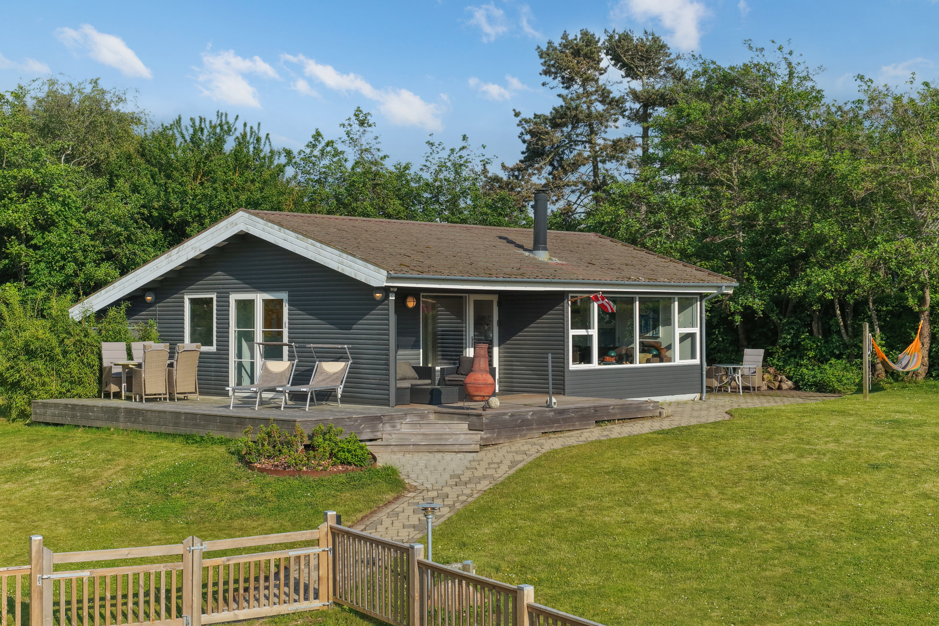 Fritidshus: Facade på Hjertegræsset 17, Langø, 5390 Martofte