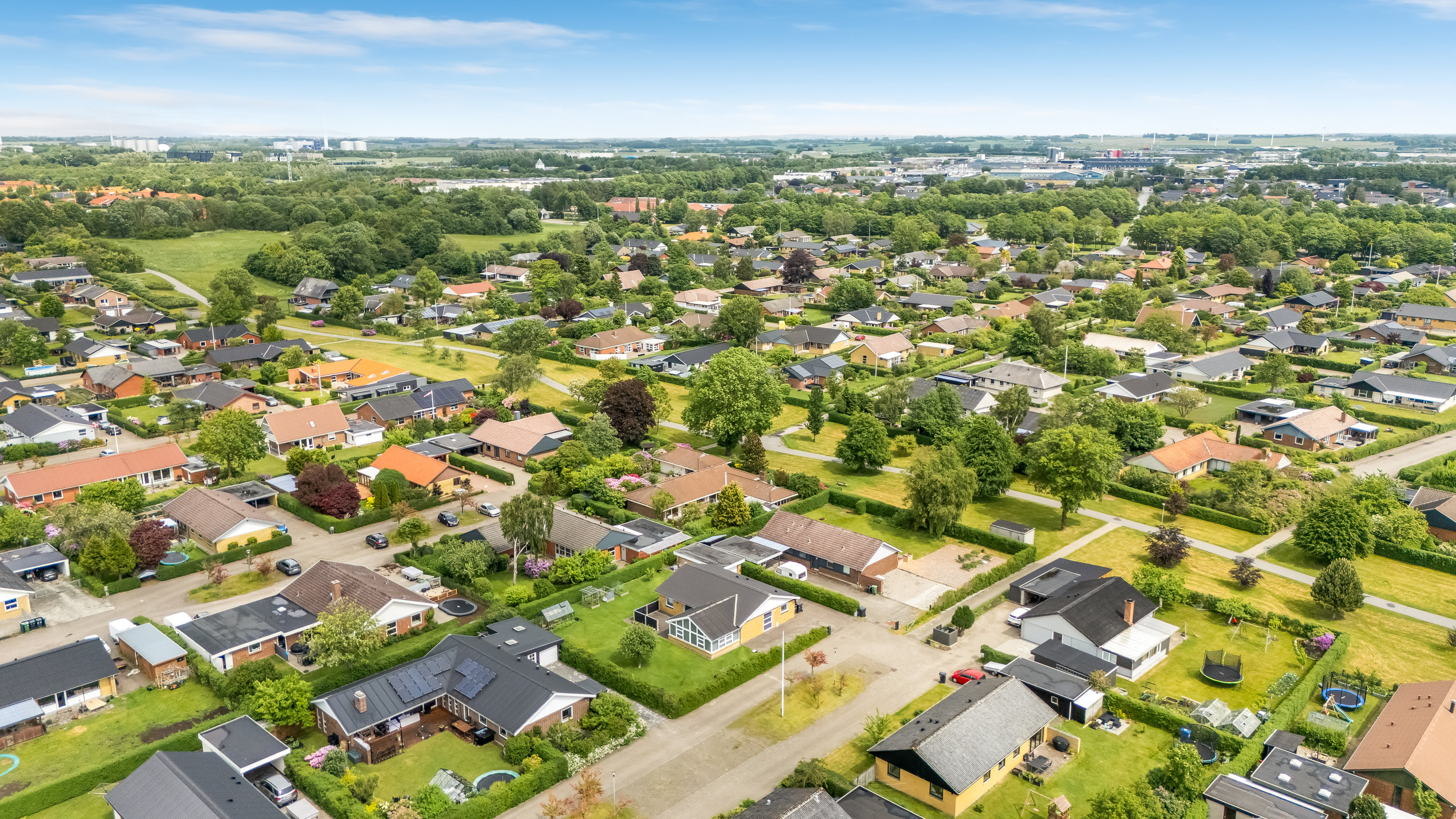 Miniaturebillede 1: luftfoto. Billede af Ellehammersvej 40, 7500 Holstebro