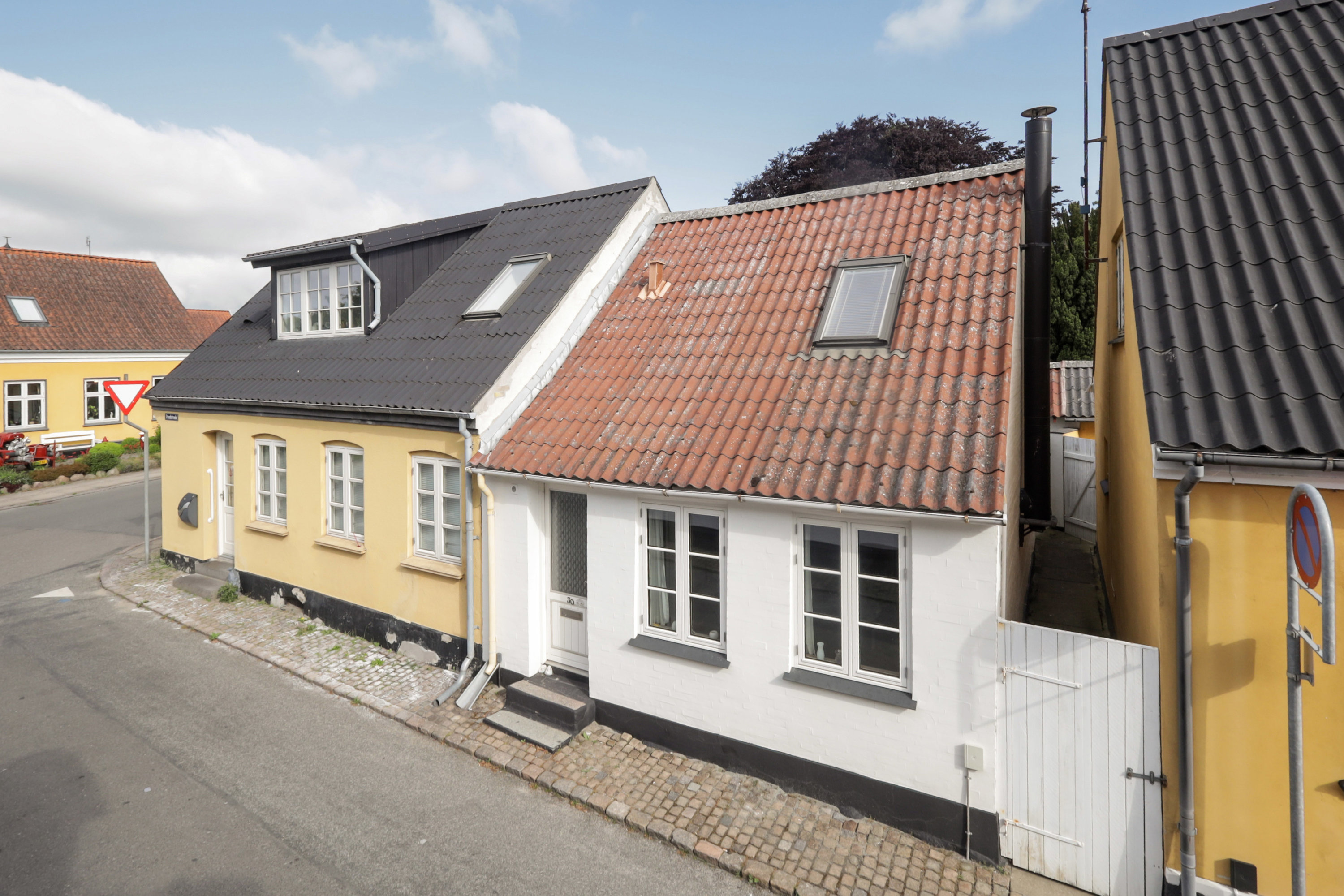 Fremhævet ejendommen billede i fuldskærmstilstand. Billede af Strandstræde 30, 5960 Marstal