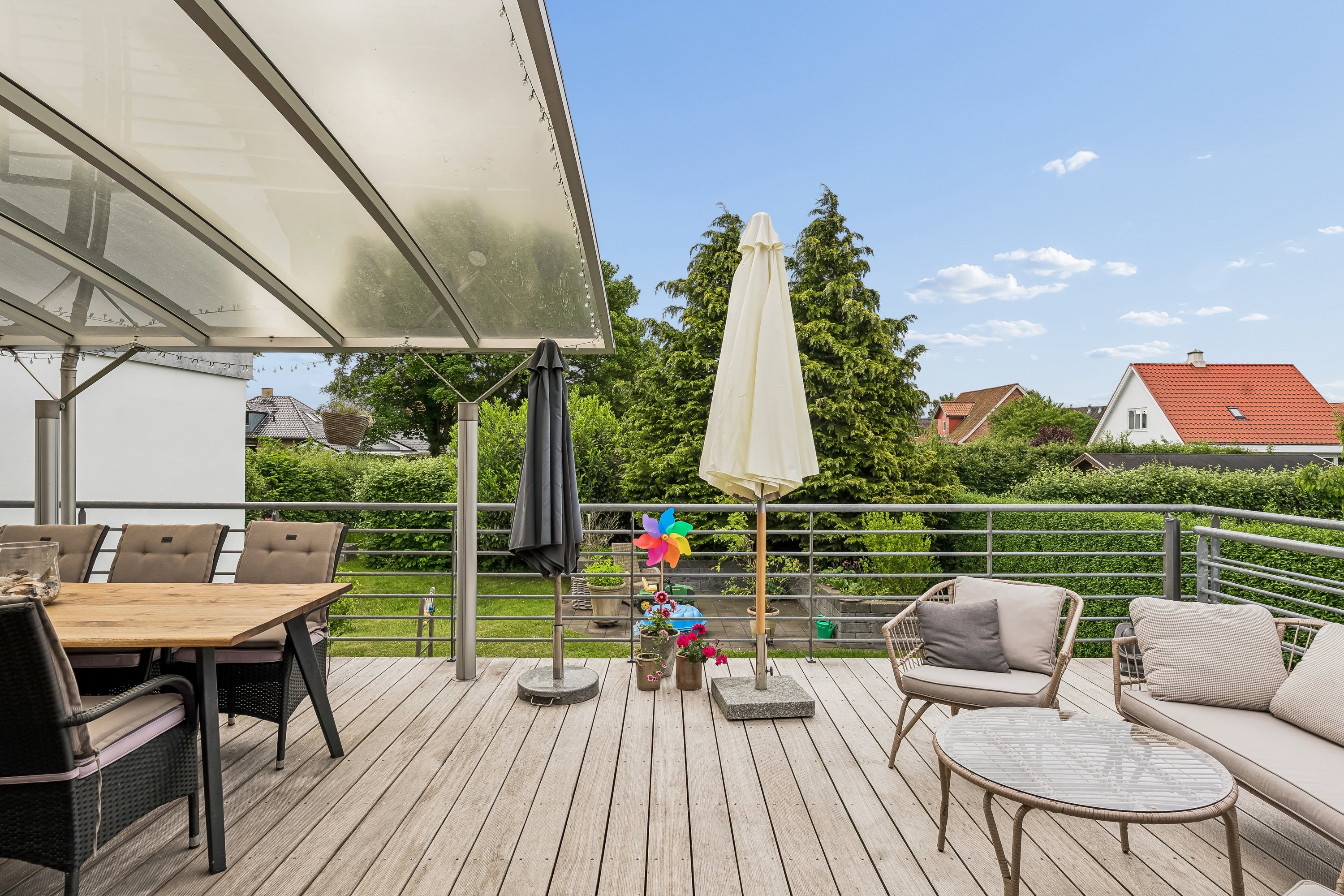 Fremhævet terrasse billede i fuldskærmstilstand. Billede af Hedebogade 4, 8722 Hedensted