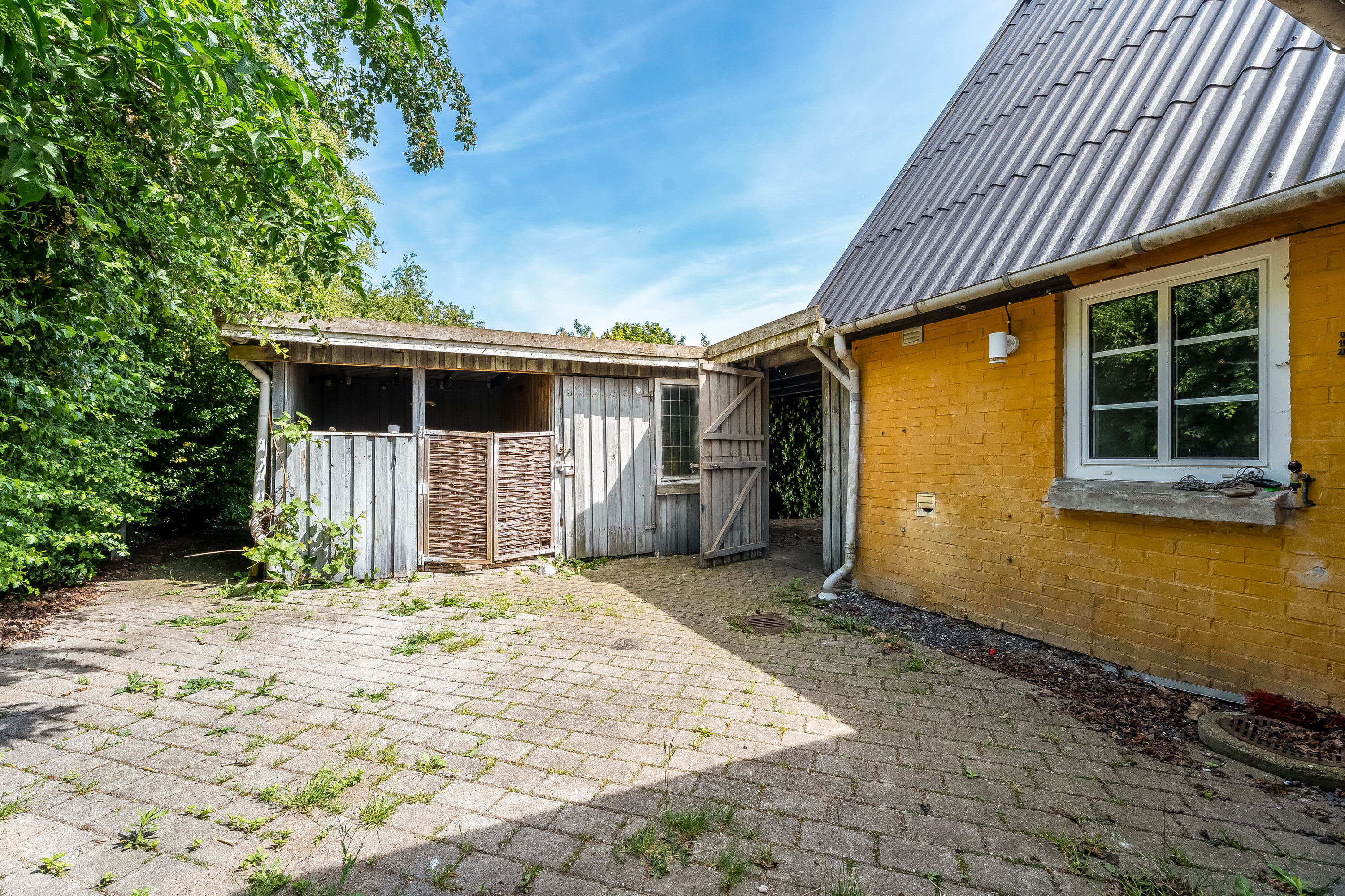 Fremhævet terrasse billede i fuldskærmstilstand. Billede af Kraghave Møllevej 45, Kraghave, 4800 Nykøbing F