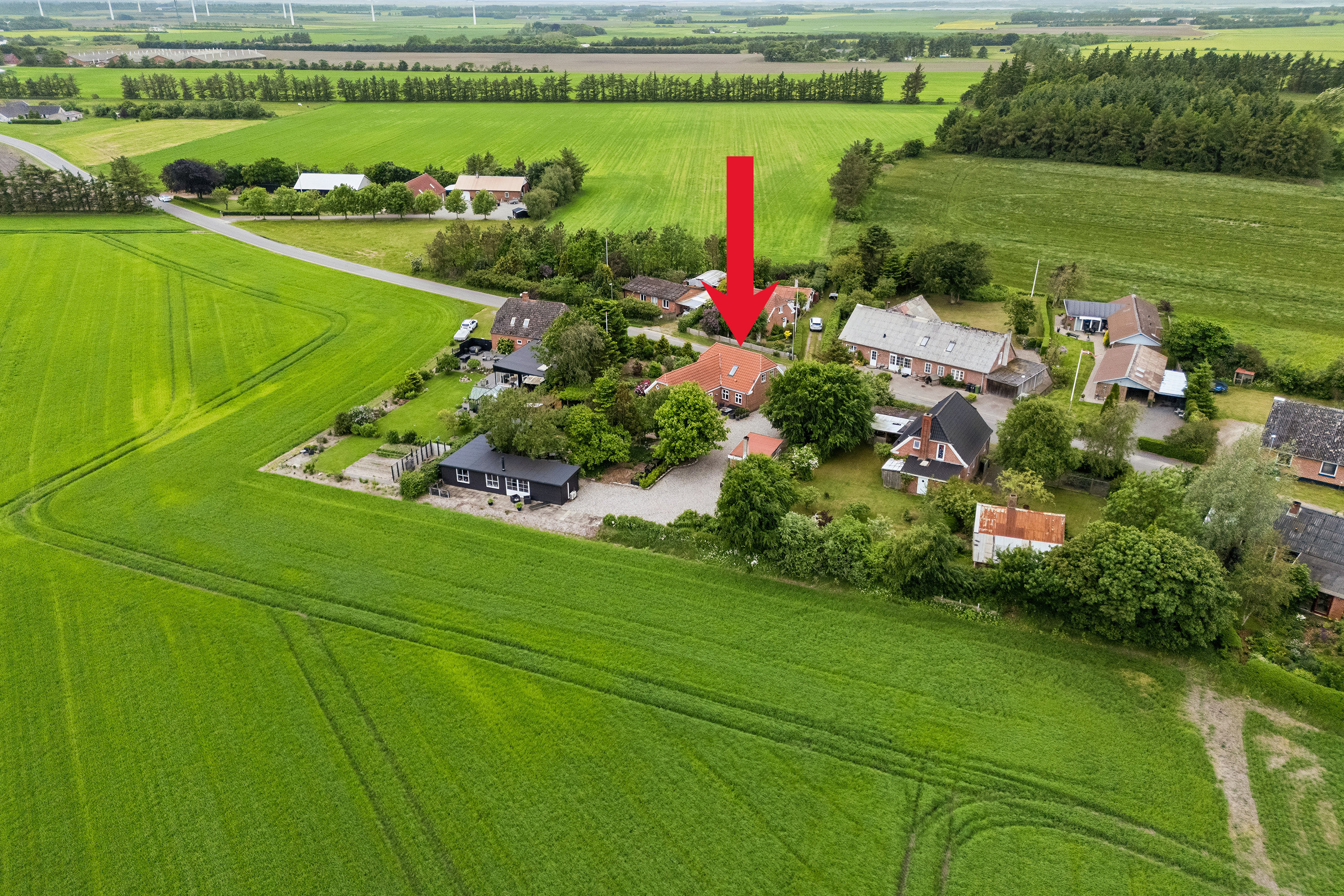 Fremhævet luftfoto billede i fuldskærmstilstand. Billede af Madumvej 13, Madum, 6990 Ulfborg
