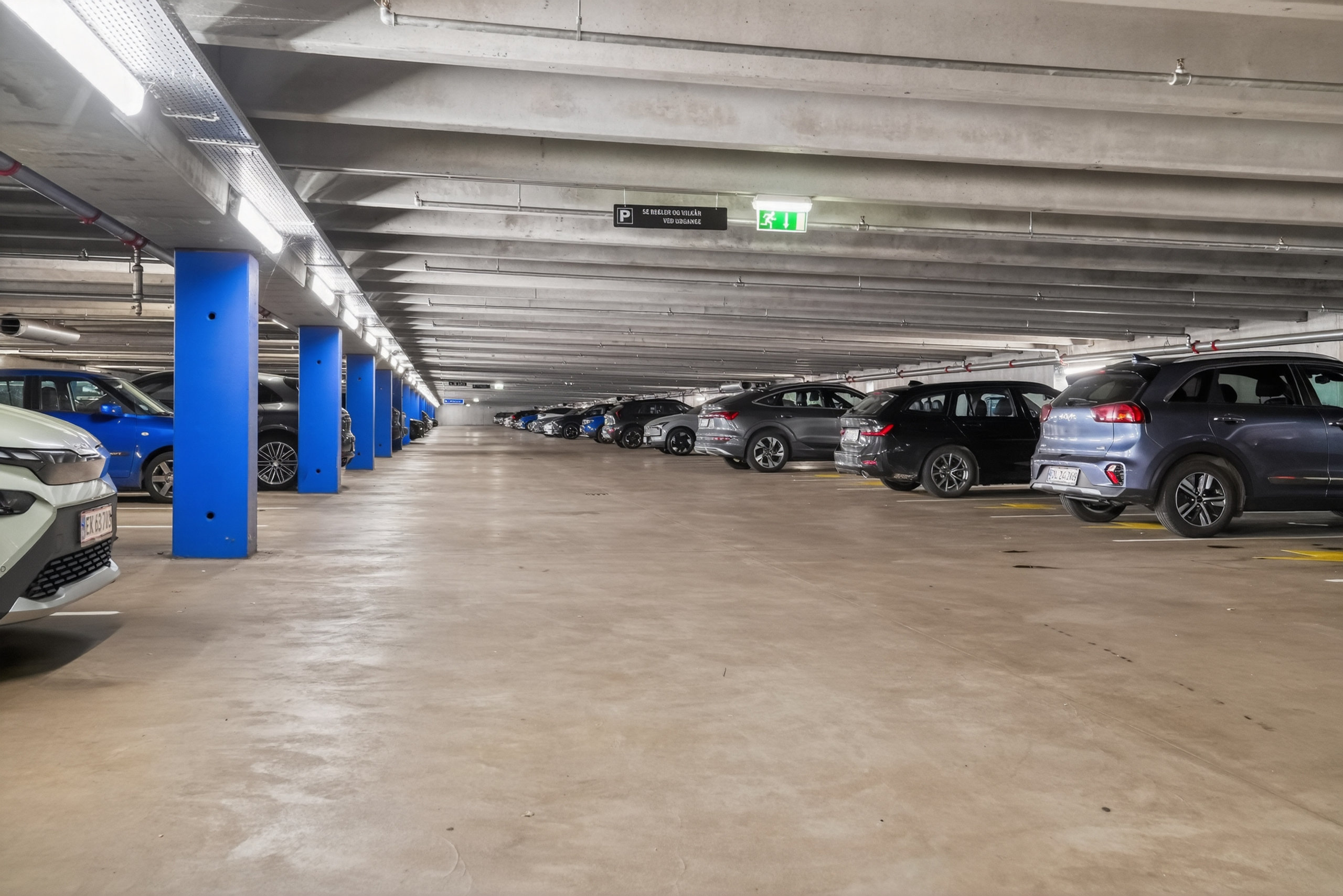 Fremhævet garage billede i fuldskærmstilstand. Billede af Valby Maskinfabriksvej 15, 3. tv., 2500 Valby