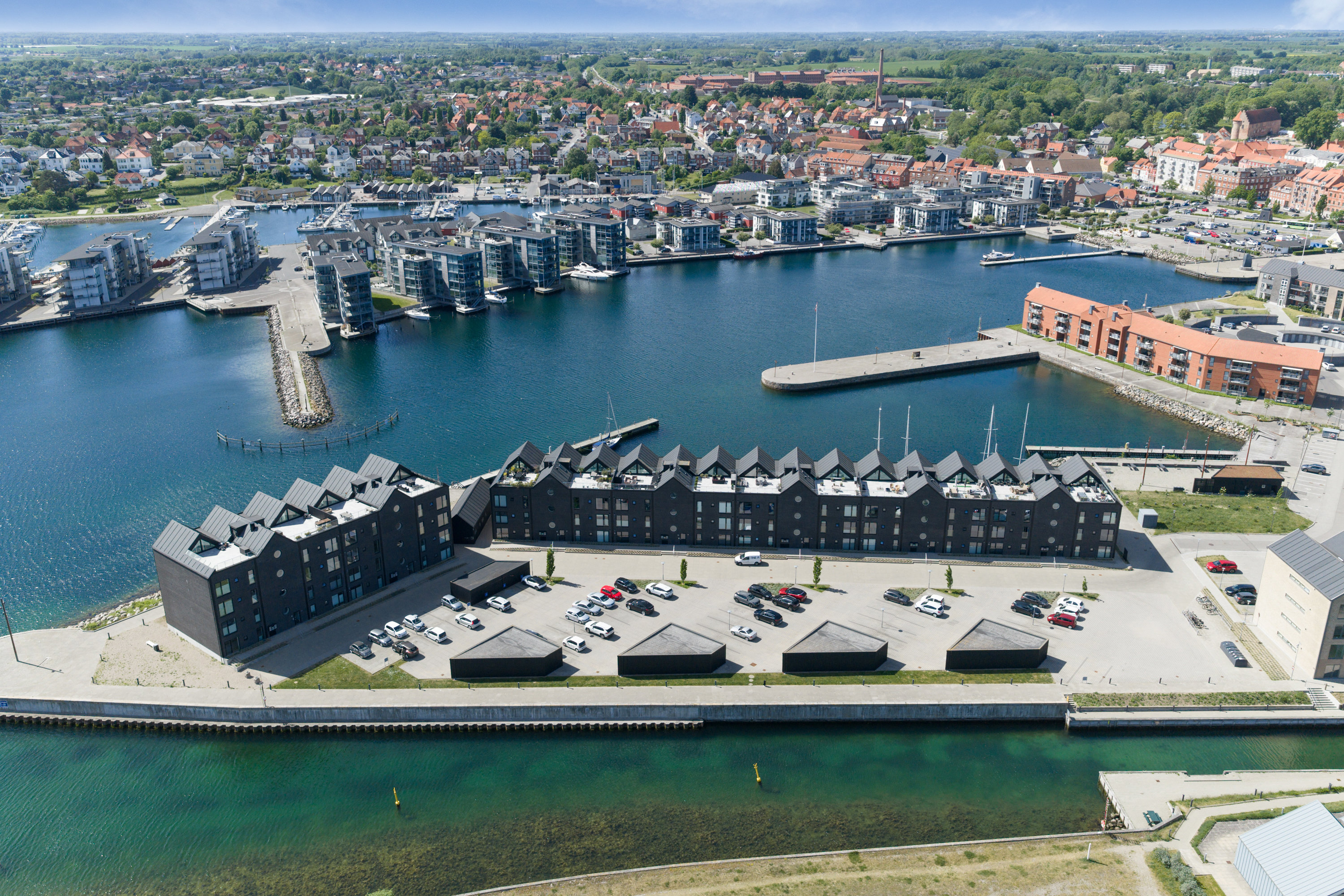Fremhævet luftfoto billede i fuldskærmstilstand. Billede af Midtermolen 24, st. tv., 5800 Nyborg