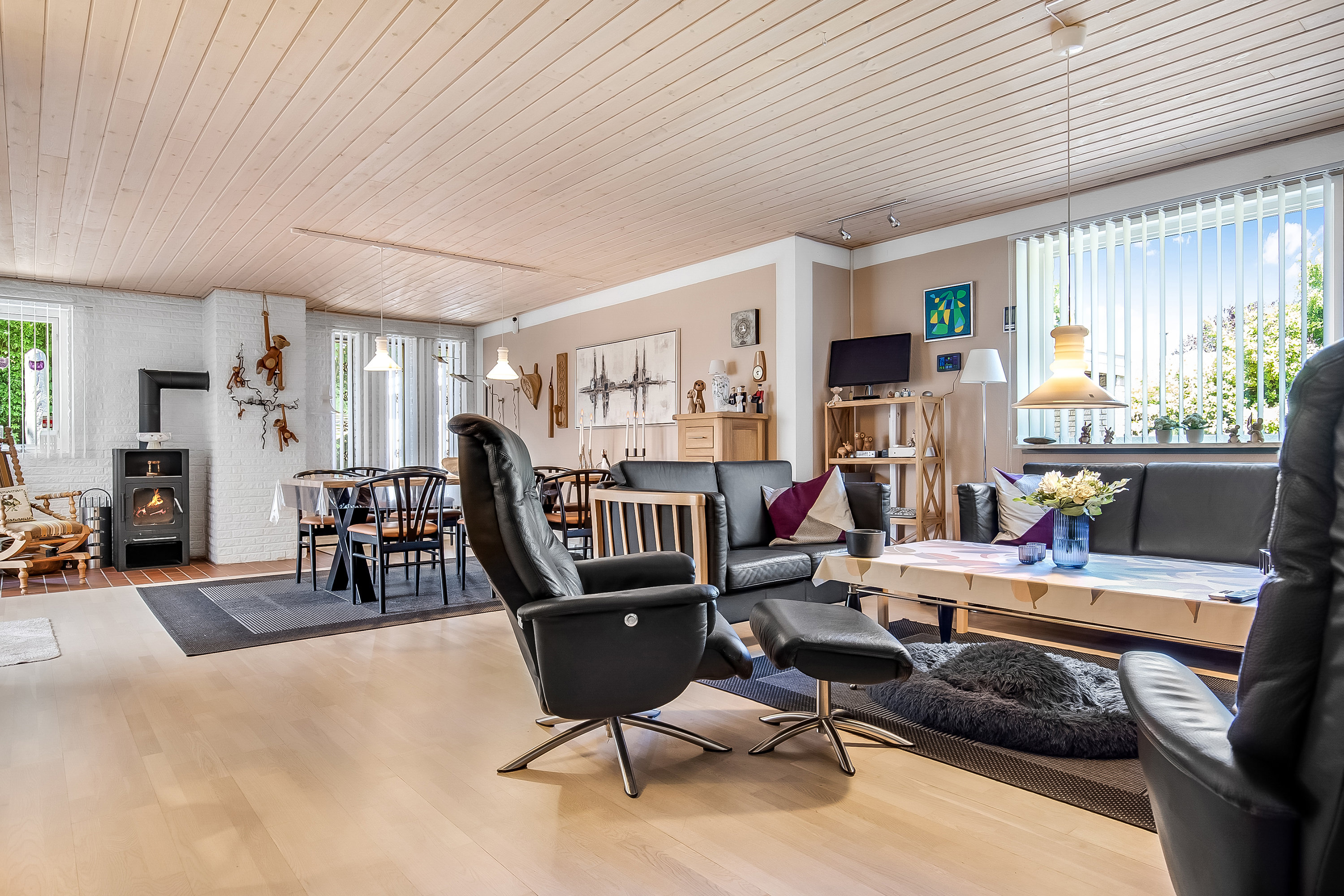 Fremhævet stue billede i fuldskærmstilstand. Billede af Lundtoften 18, Erritsø, 7000 Fredericia