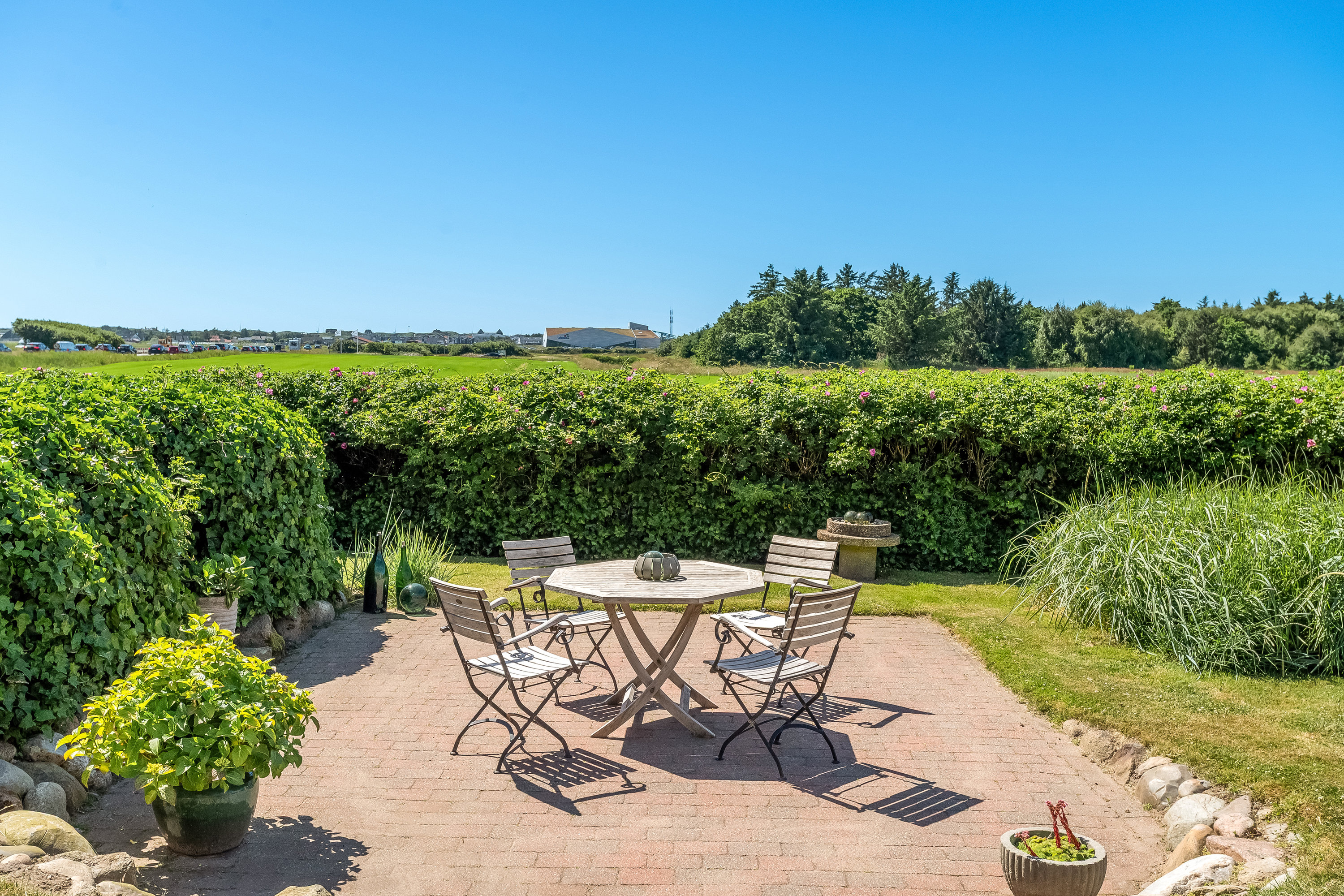 Fremhævet terrasse billede i fuldskærmstilstand. Billede af Søndervig Landevej 50, Holmsland, 6950 Ringkøbing