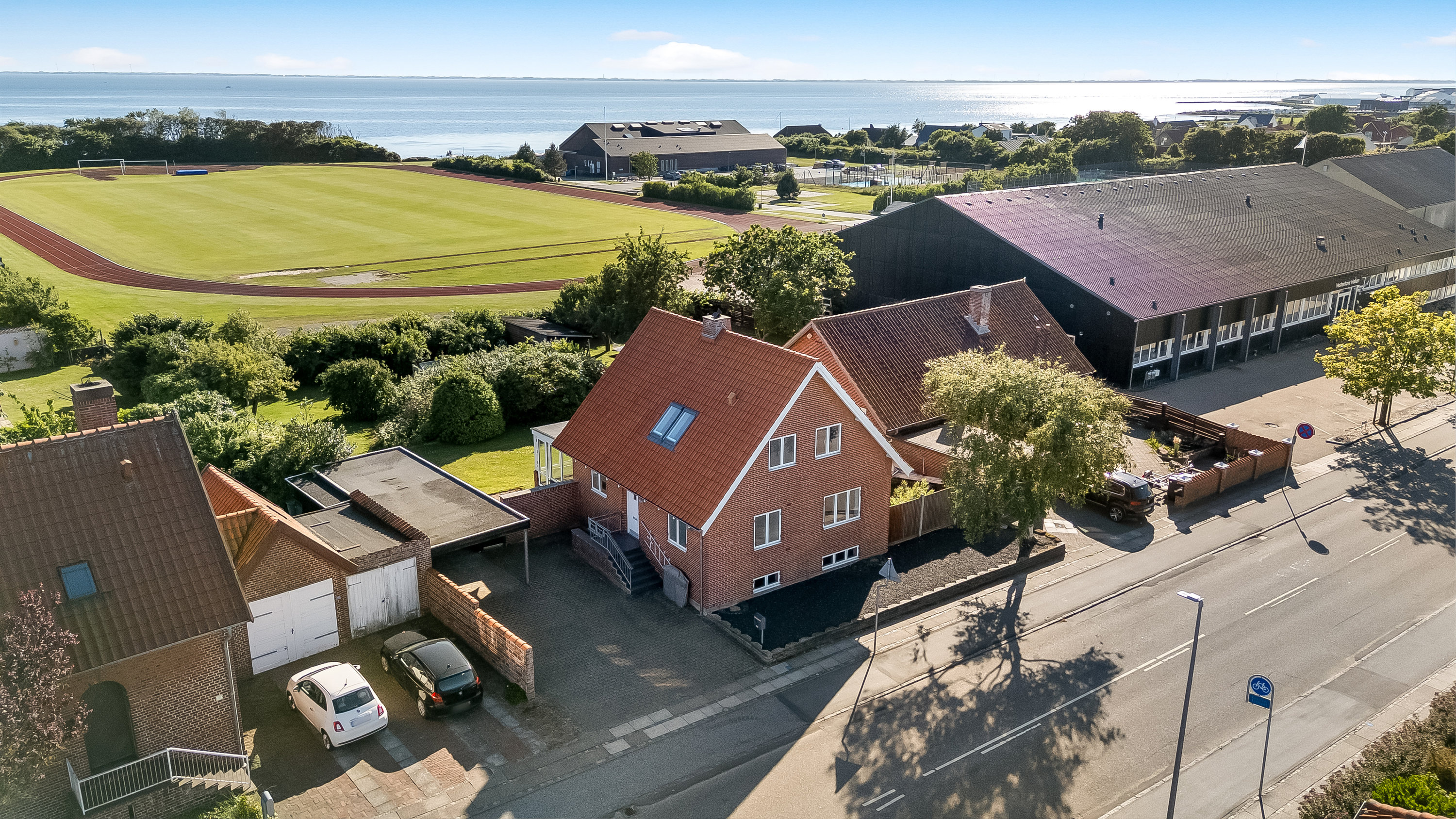 Miniaturebillede 1: luftfoto. Billede af Kongevejen 58, 6950 Ringkøbing