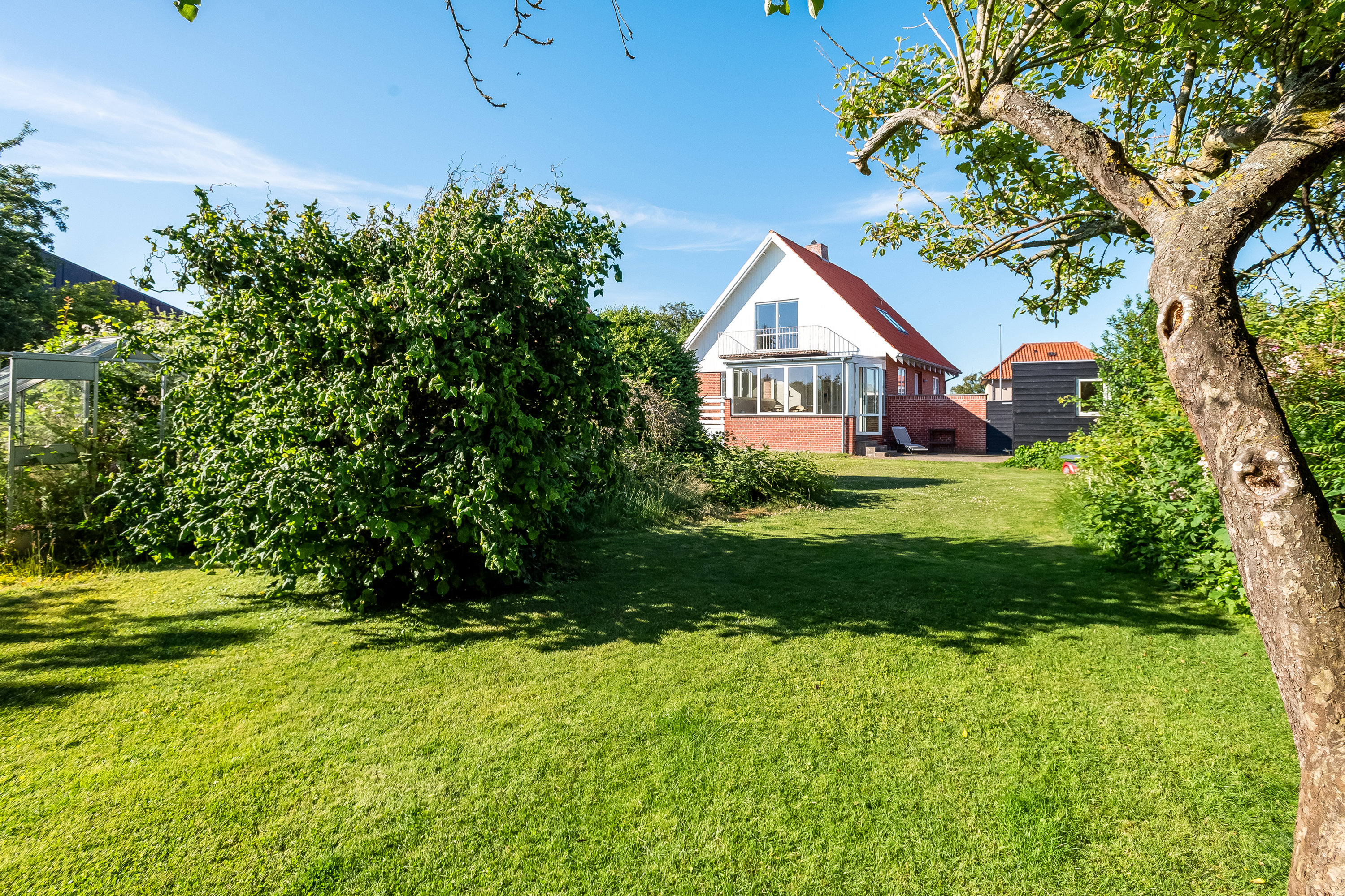 Miniaturebillede 2: ejendommen. Billede af Kongevejen 58, 6950 Ringkøbing