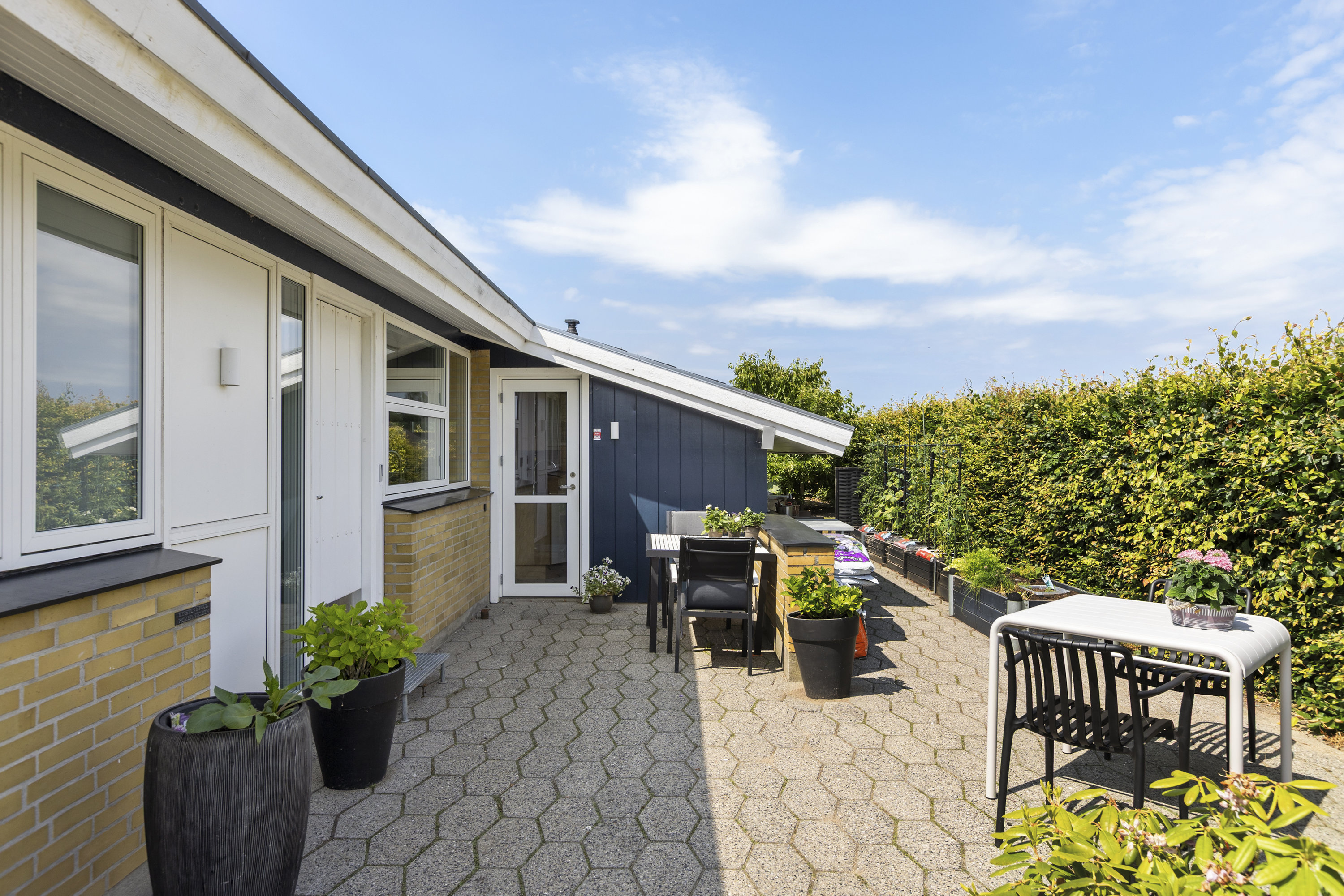 Fremhævet terrasse billede i fuldskærmstilstand. Billede af Toftager 16, Store Valby, 4000 Roskilde