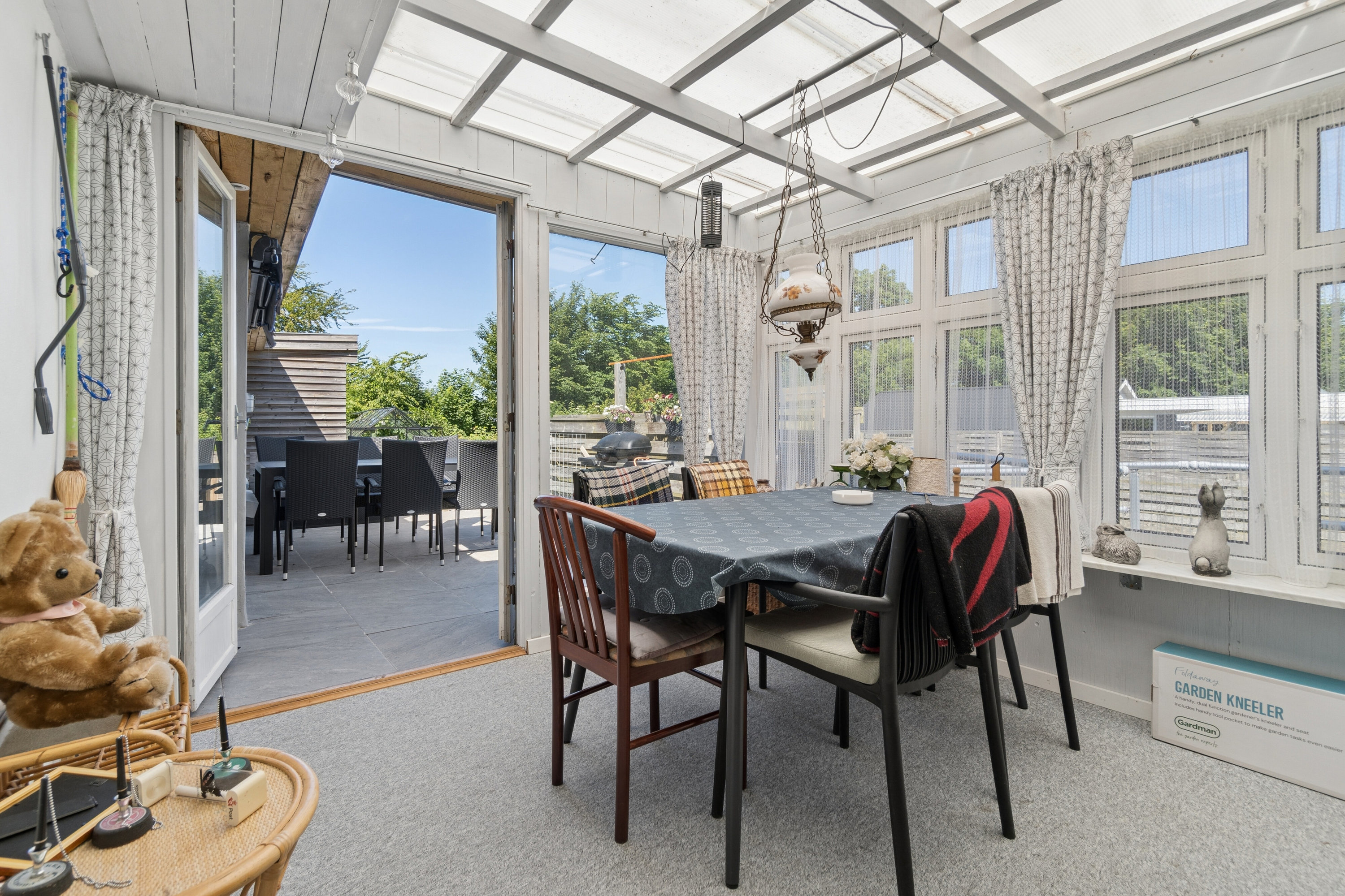 Fremhævet overdækket terrasse billede i fuldskærmstilstand. Billede af Hovedgaden 110, 7752 Snedsted
