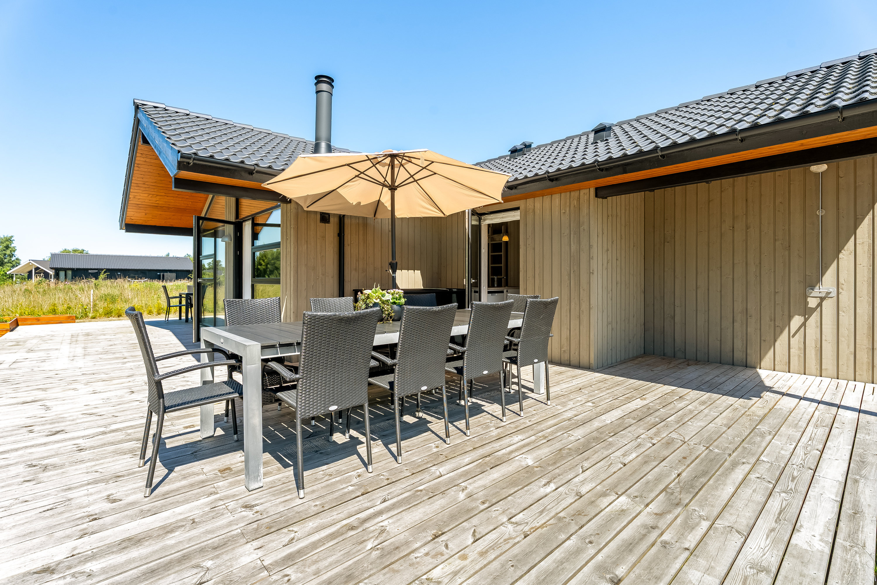 Fremhævet overdækket terrasse billede i fuldskærmstilstand. Billede af Bientjevej 18, 4873 Væggerløse