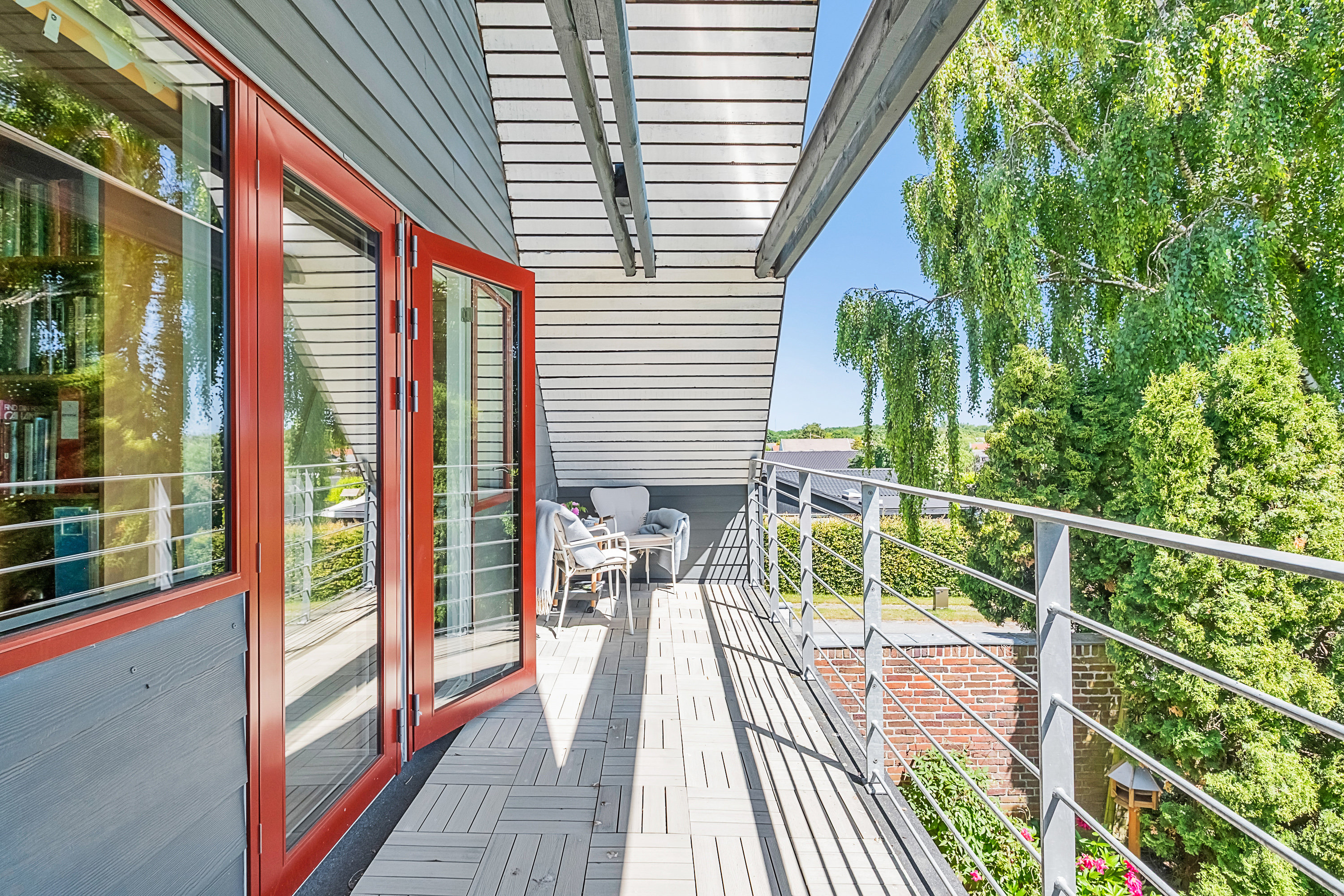 Fremhævet overdækket terrasse billede i fuldskærmstilstand. Billede af Ørnebakken 29, 8520 Lystrup