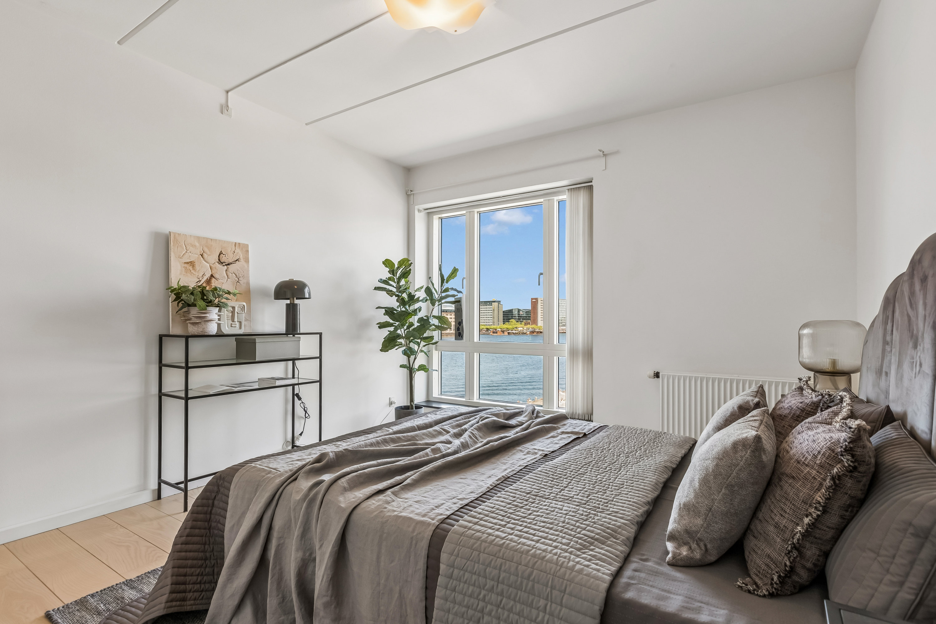 Fremhævet værelse billede i fuldskærmstilstand. Billede af Islands Brygge 24B, 3. mf., 2300 København S