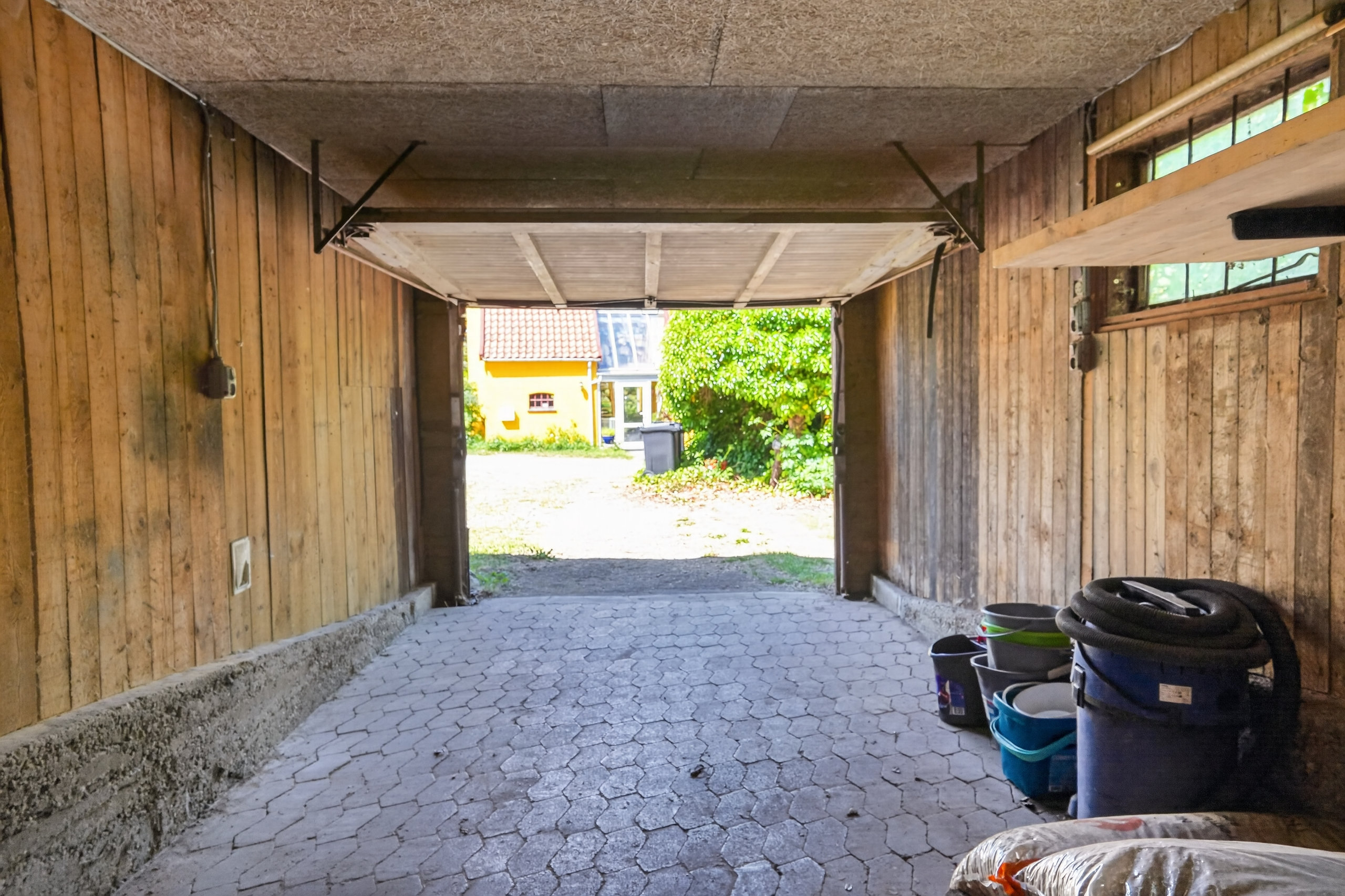 Fremhævet garage billede i fuldskærmstilstand. Billede af Bygaden 22, Nørre Herlev, 3400 Hillerød