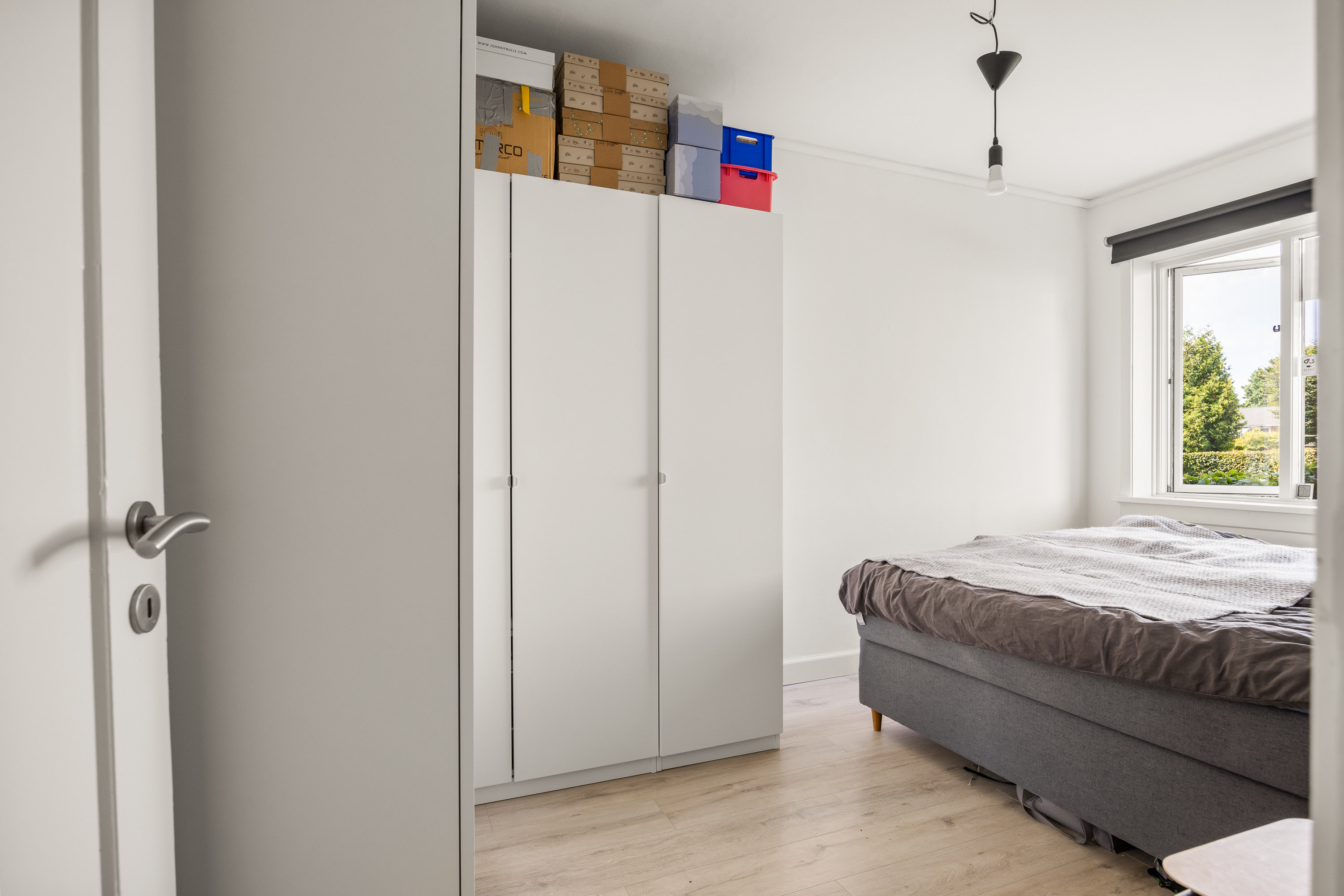 Fremhævet soveværelse billede i fuldskærmstilstand. Billede af Buddingevej 72C, st., 2800 Kongens Lyngby