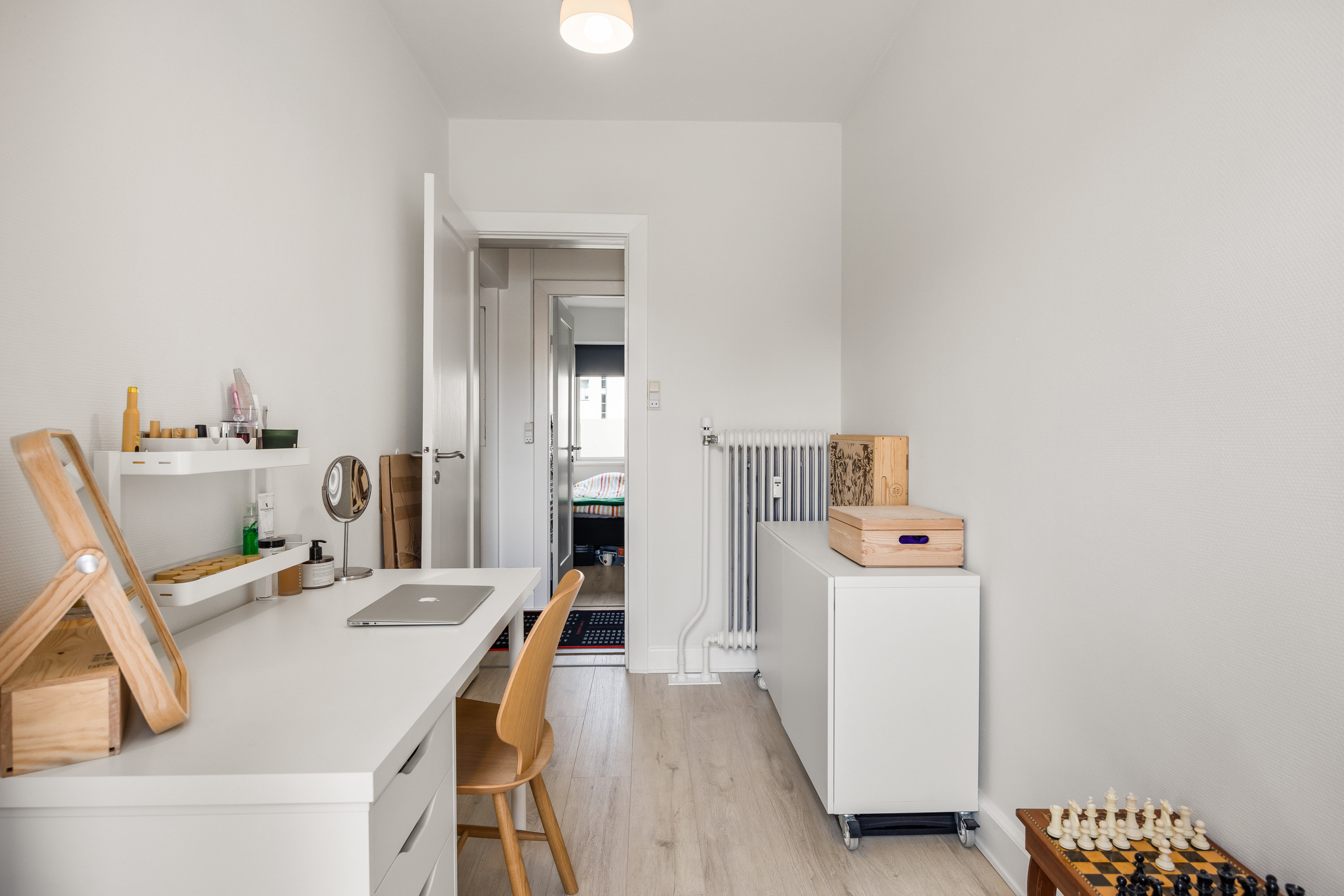 Fremhævet værelse billede i fuldskærmstilstand. Billede af Buddingevej 72C, st., 2800 Kongens Lyngby