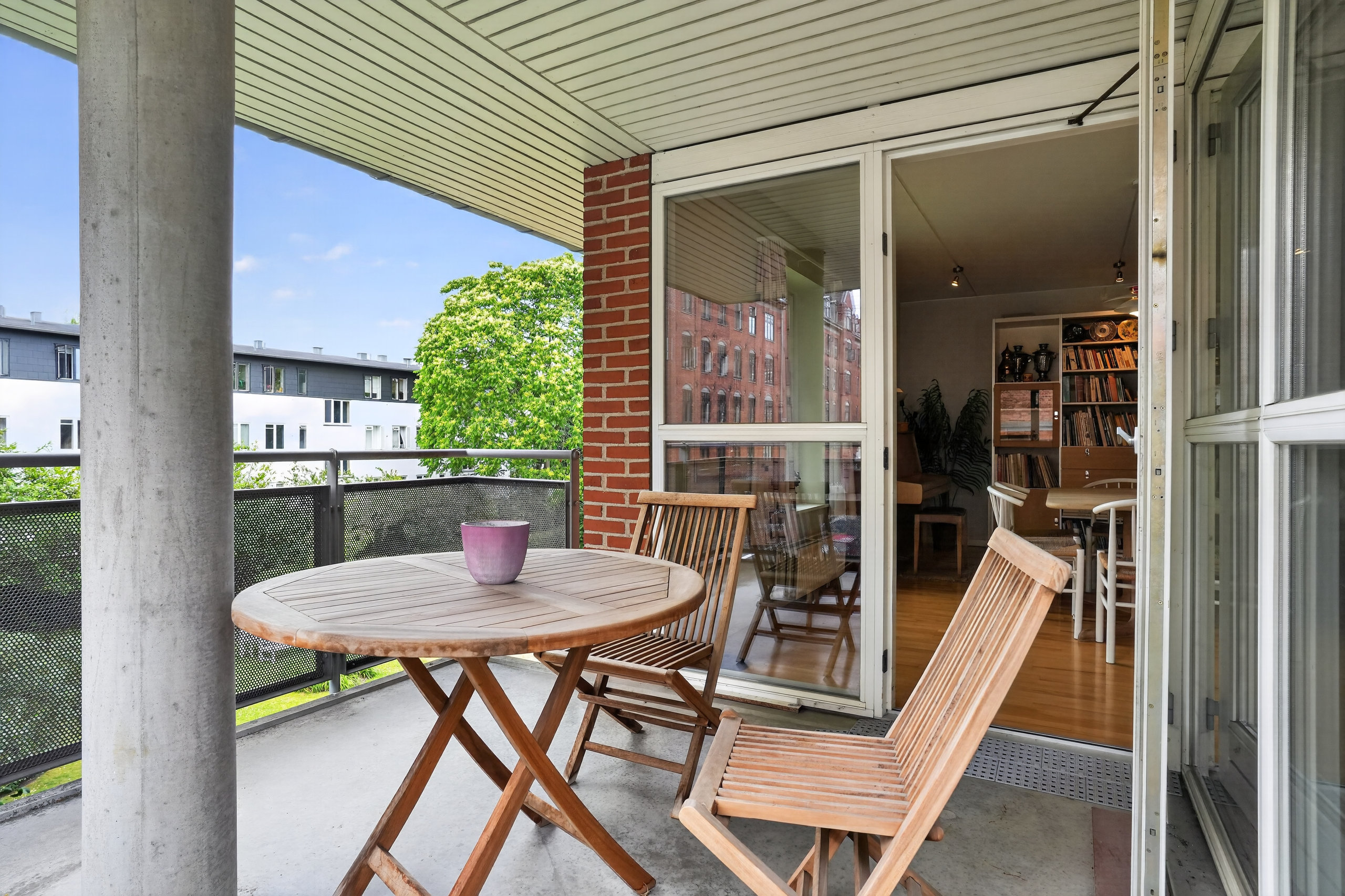 Fremhævet terrasse billede i fuldskærmstilstand. Billede af Rosenvængets Hovedvej 48, 2. 1., 2100 København Ø