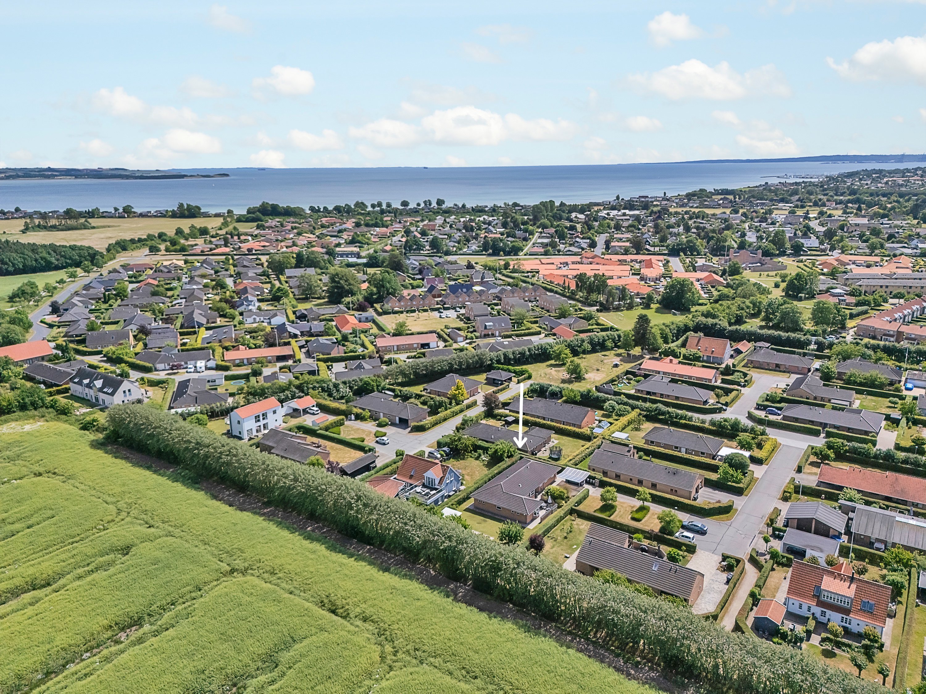 Fremhævet luftfoto billede i fuldskærmstilstand. Billede af Skæring Parkvej 43, 8250 Egå