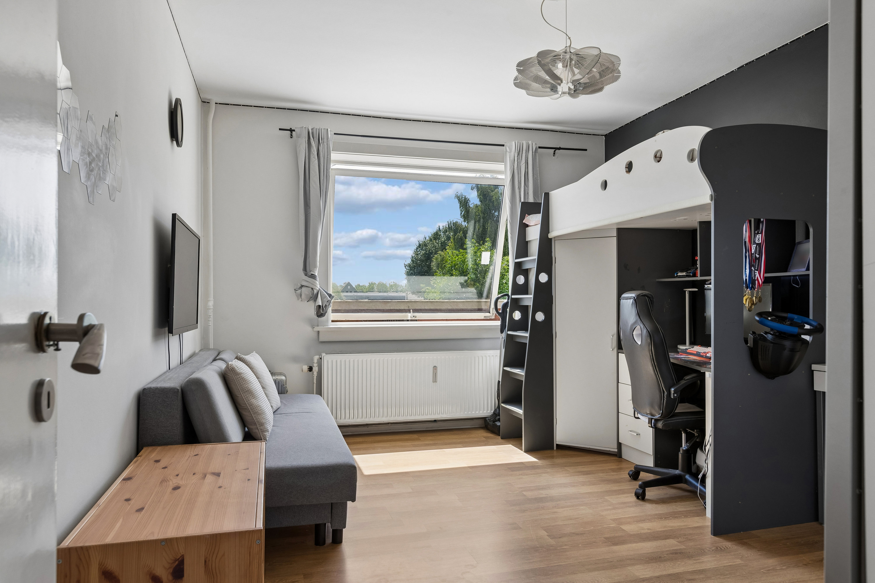 Fremhævet værelse billede i fuldskærmstilstand. Billede af Teglkåsvej 3, st.. th., 2770 Kastrup 