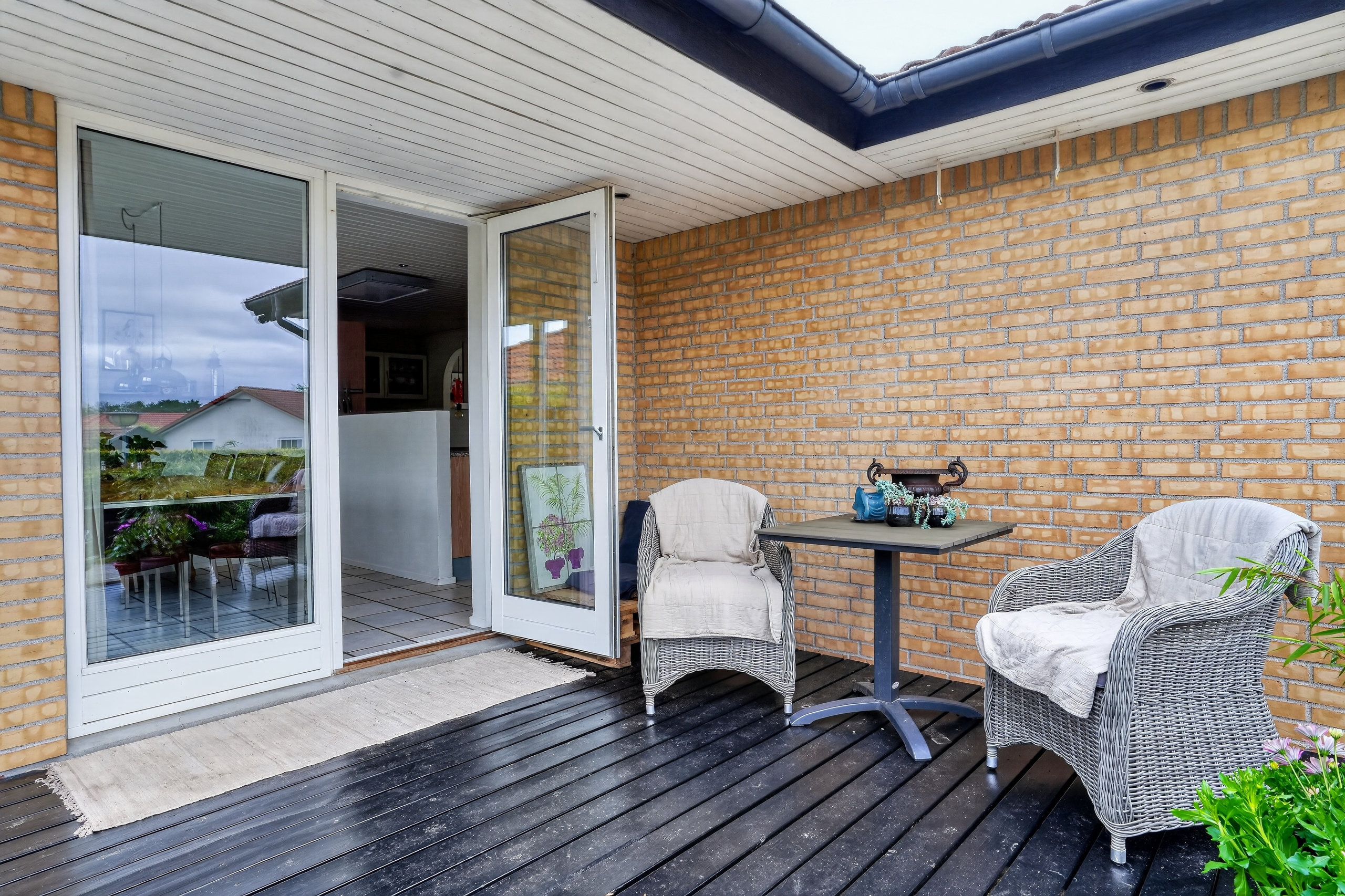 Fremhævet terrasse billede i fuldskærmstilstand. Billede af Skibsegen 101, 3070 Snekkersten