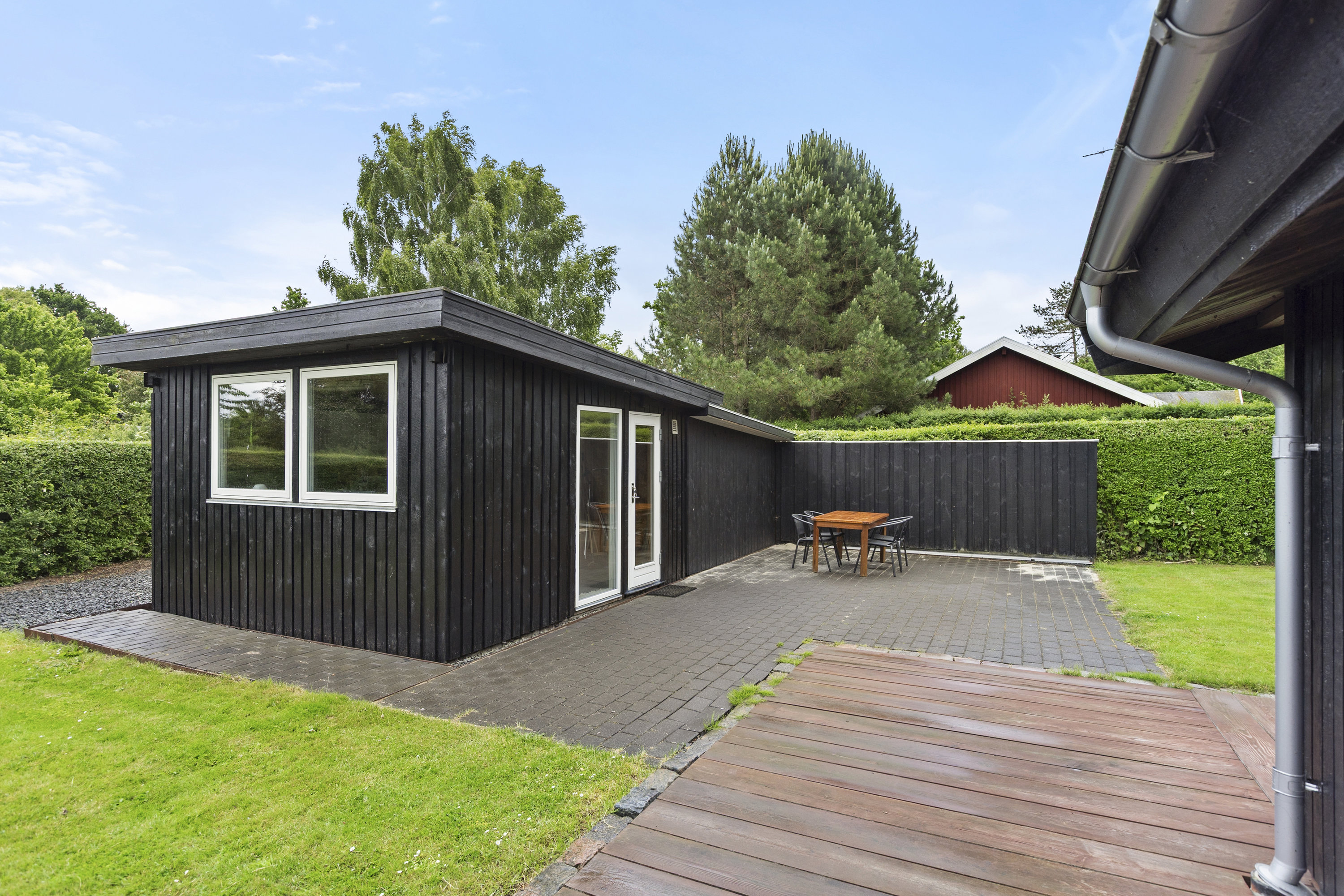 Fremhævet terrasse billede i fuldskærmstilstand. Billede af Skovengen 44, Kulhuse, 3630 Jægerspris