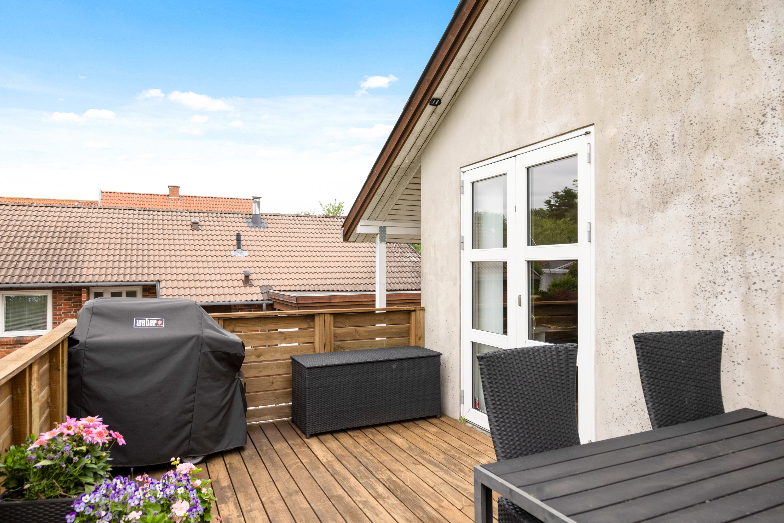 Fremhævet terrasse billede i fuldskærmstilstand. Billede af Højdevej 25, 2750 Ballerup