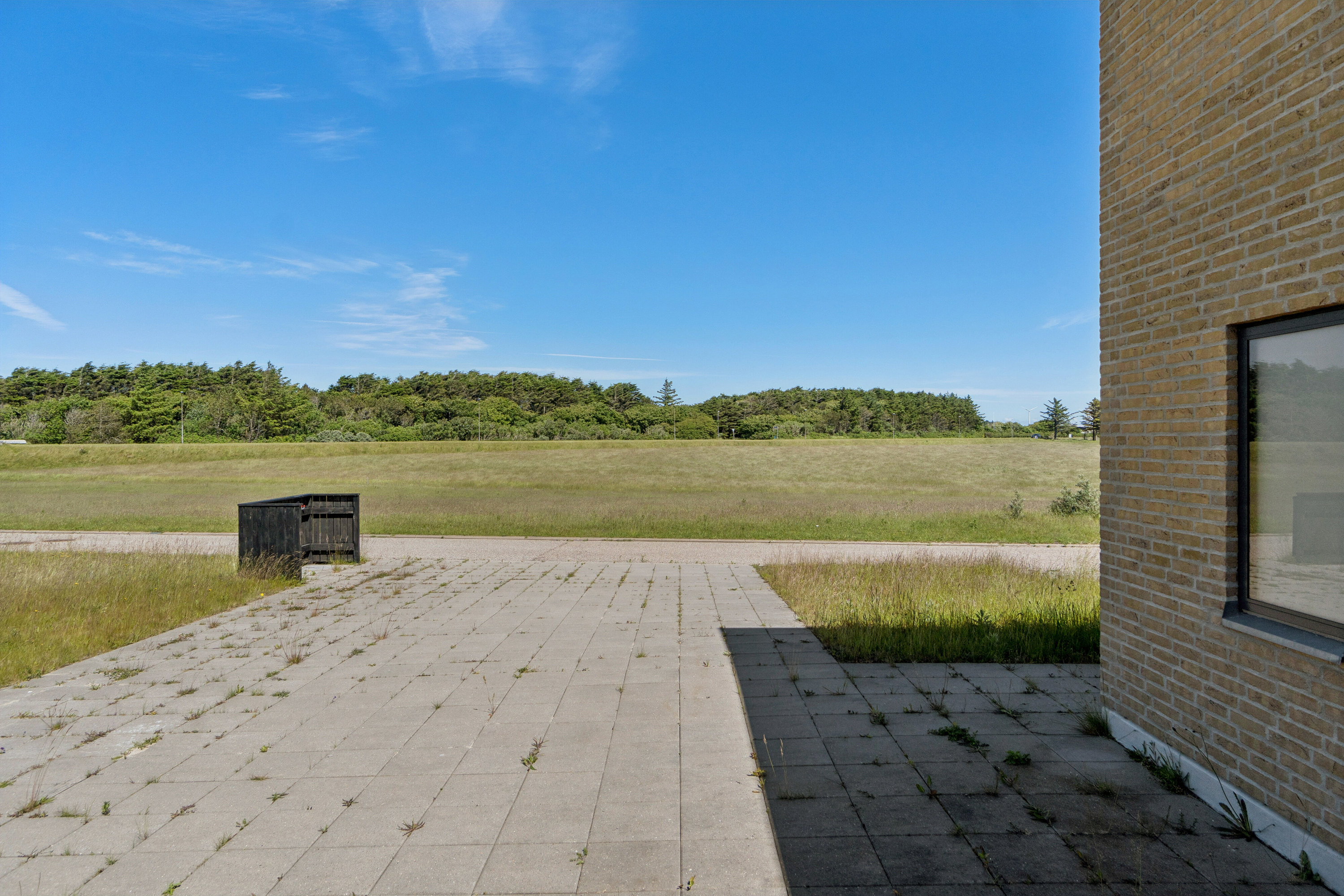 Fremhævet terrasse billede i fuldskærmstilstand. Billede af Brunbjerg Skrænt 8, 7730 Hanstholm