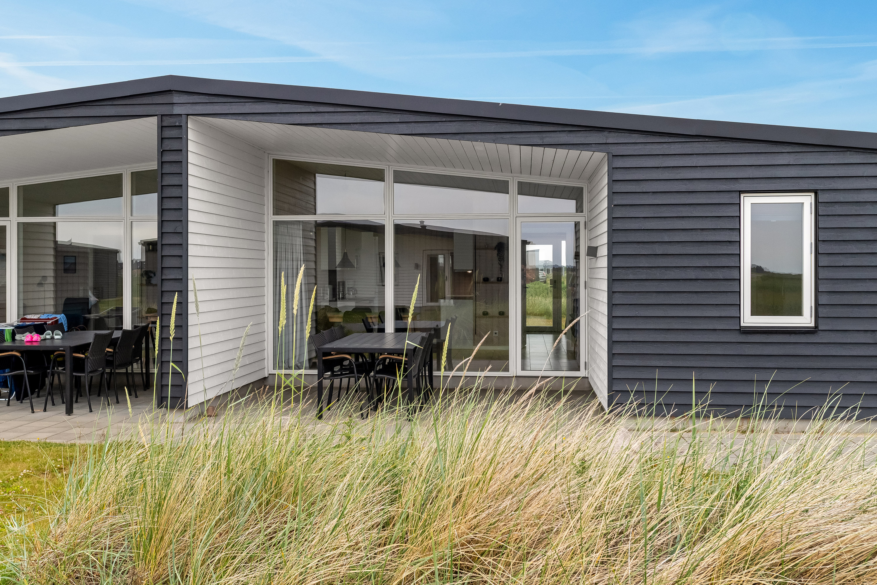 Fremhævet overdækket terrasse billede i fuldskærmstilstand. Billede af Fjordstien 62, Søndervig, 6950 Ringkøbing