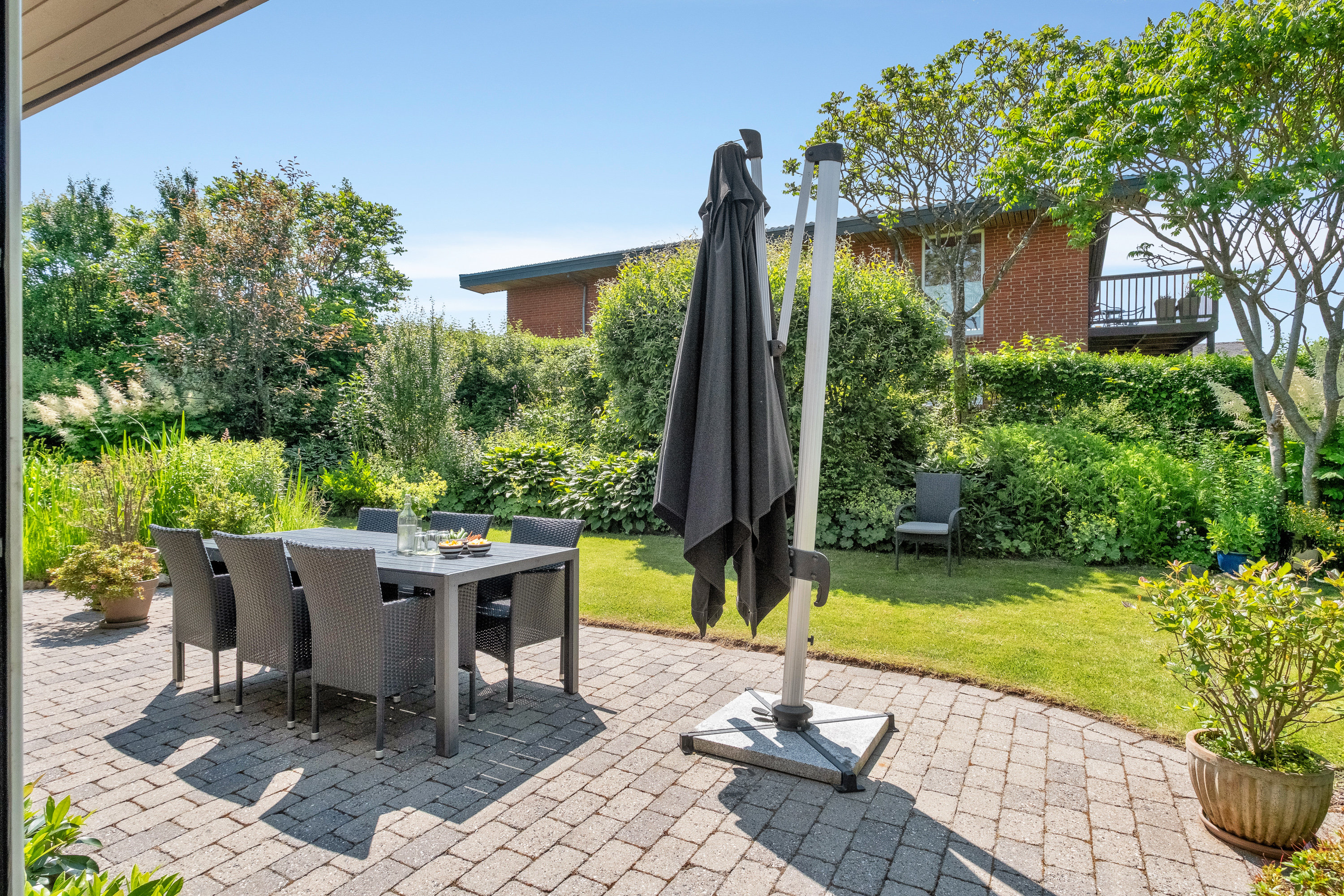 Fremhævet terrasse billede i fuldskærmstilstand. Billede af Gammel Møllevej 7, Todbjerg, 8530 Hjortshøj