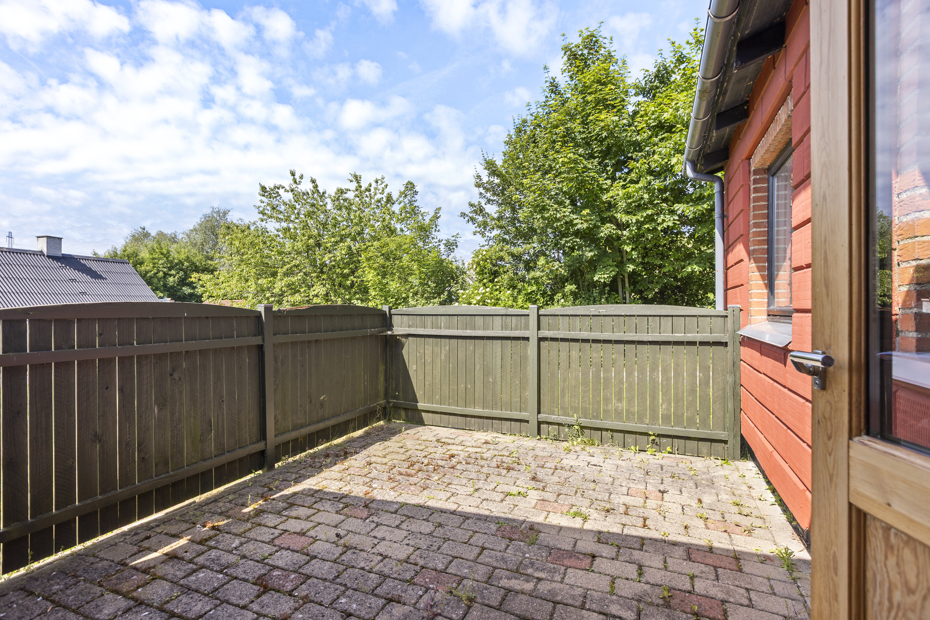 Fremhævet terrasse billede i fuldskærmstilstand. Billede af Anton Nielsensvej 9, Ugerløse, 4400 Kalundborg