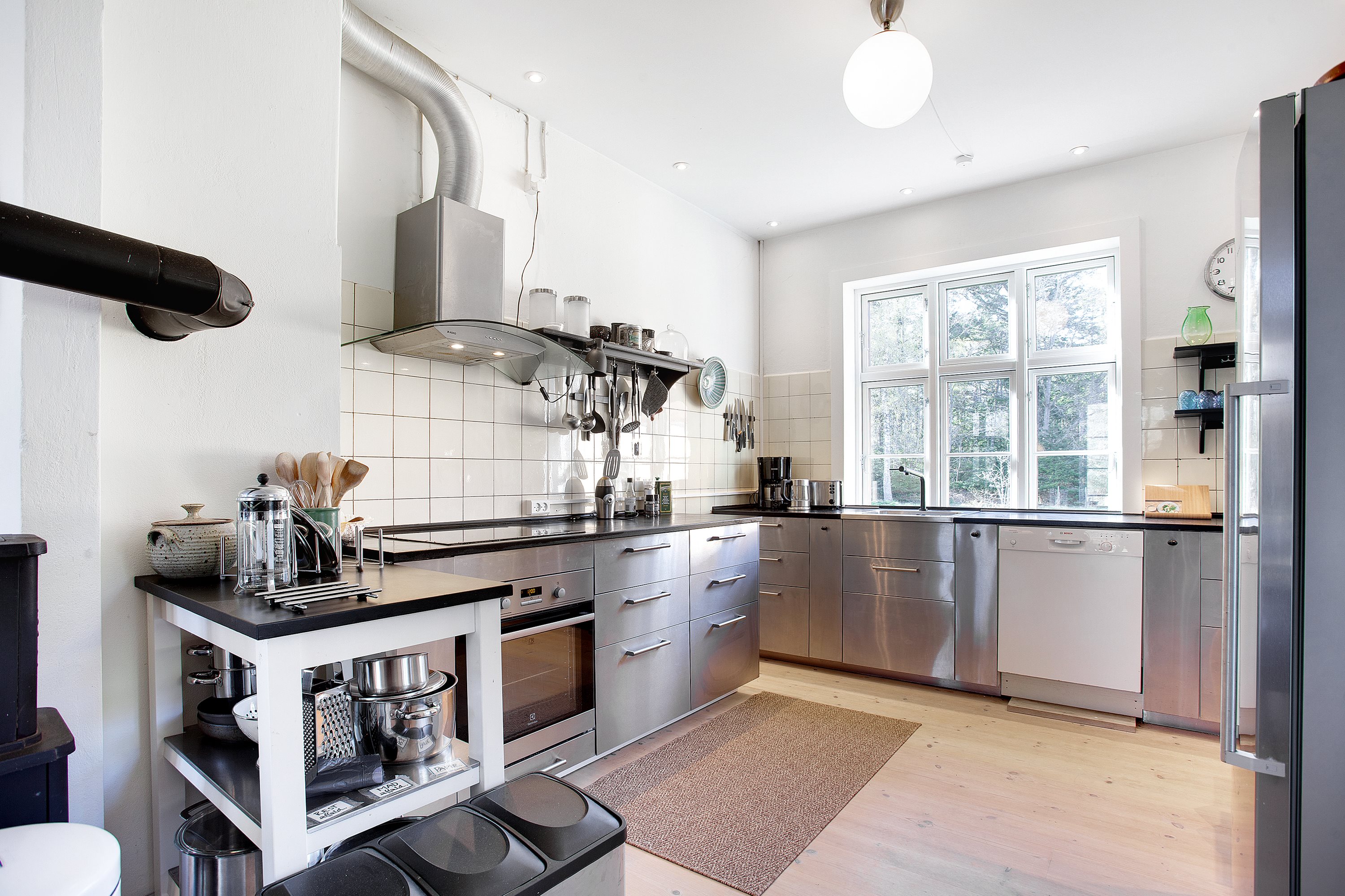 Fremhævet køkken billede i fuldskærmstilstand. Billede af Hals Skolevej 1B, 2., Byrum, 9940 Læsø