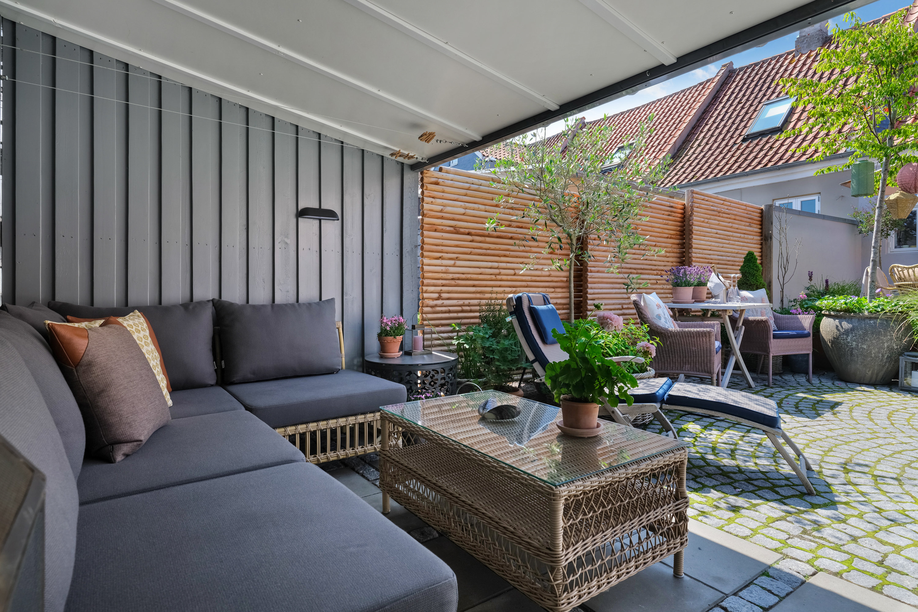Fremhævet overdækket terrasse billede i fuldskærmstilstand. Billede af Buggesgade 21, 5500 Middelfart