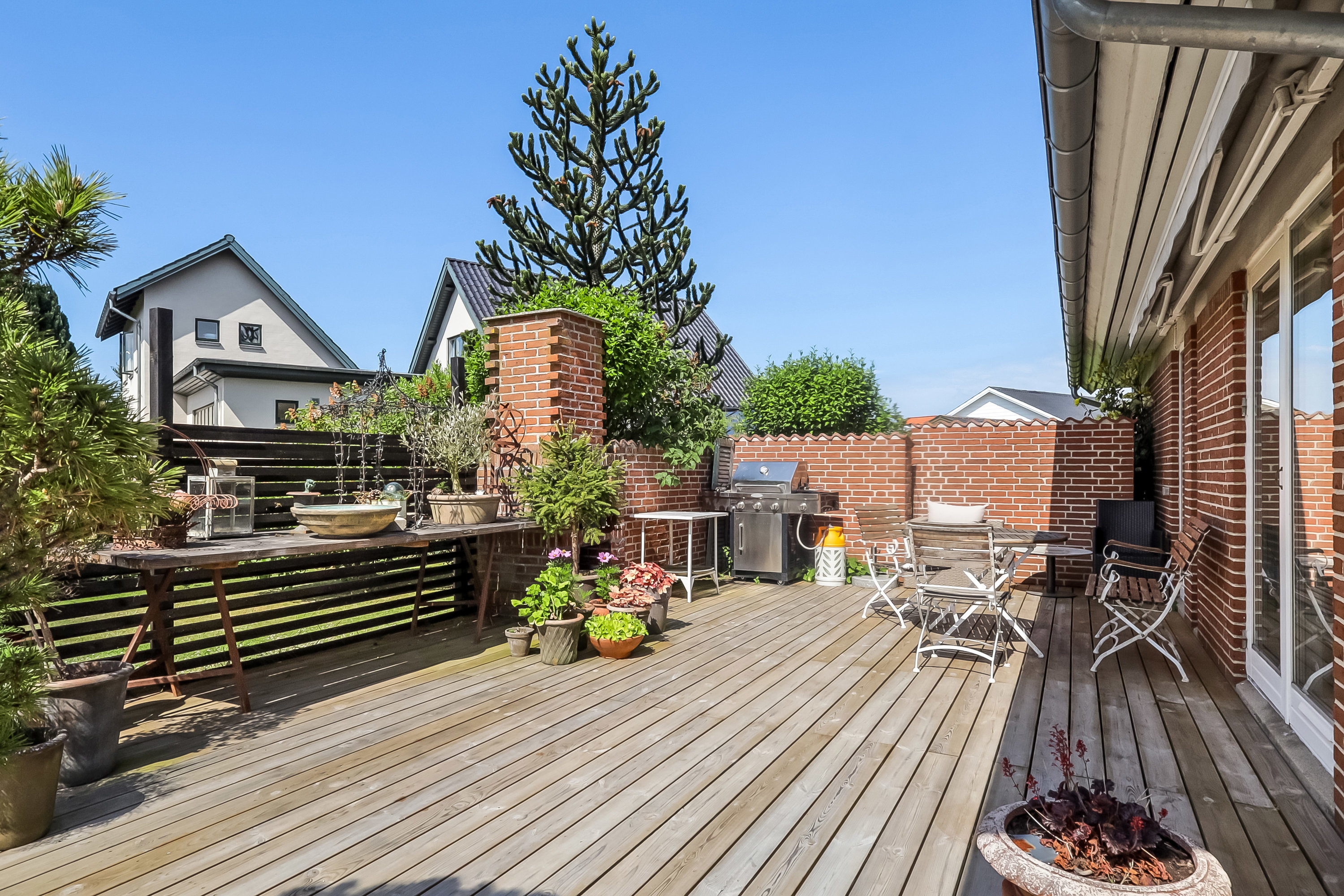 Fremhævet terrasse billede i fuldskærmstilstand. Billede af Bjarkesvej 6, Thurø, 5700 Svendborg