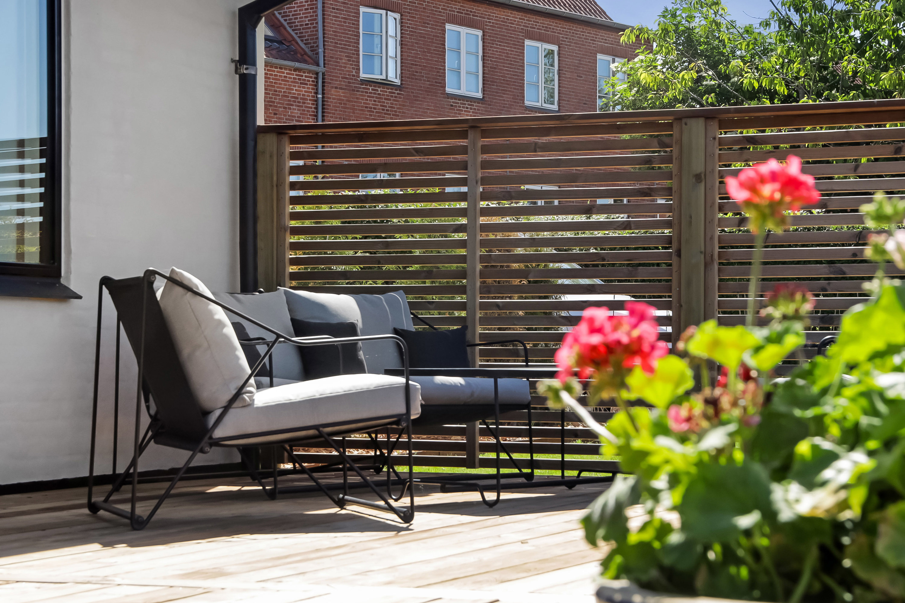 Fremhævet terrasse billede i fuldskærmstilstand. Billede af Frilandsvej 6, 5700 Svendborg