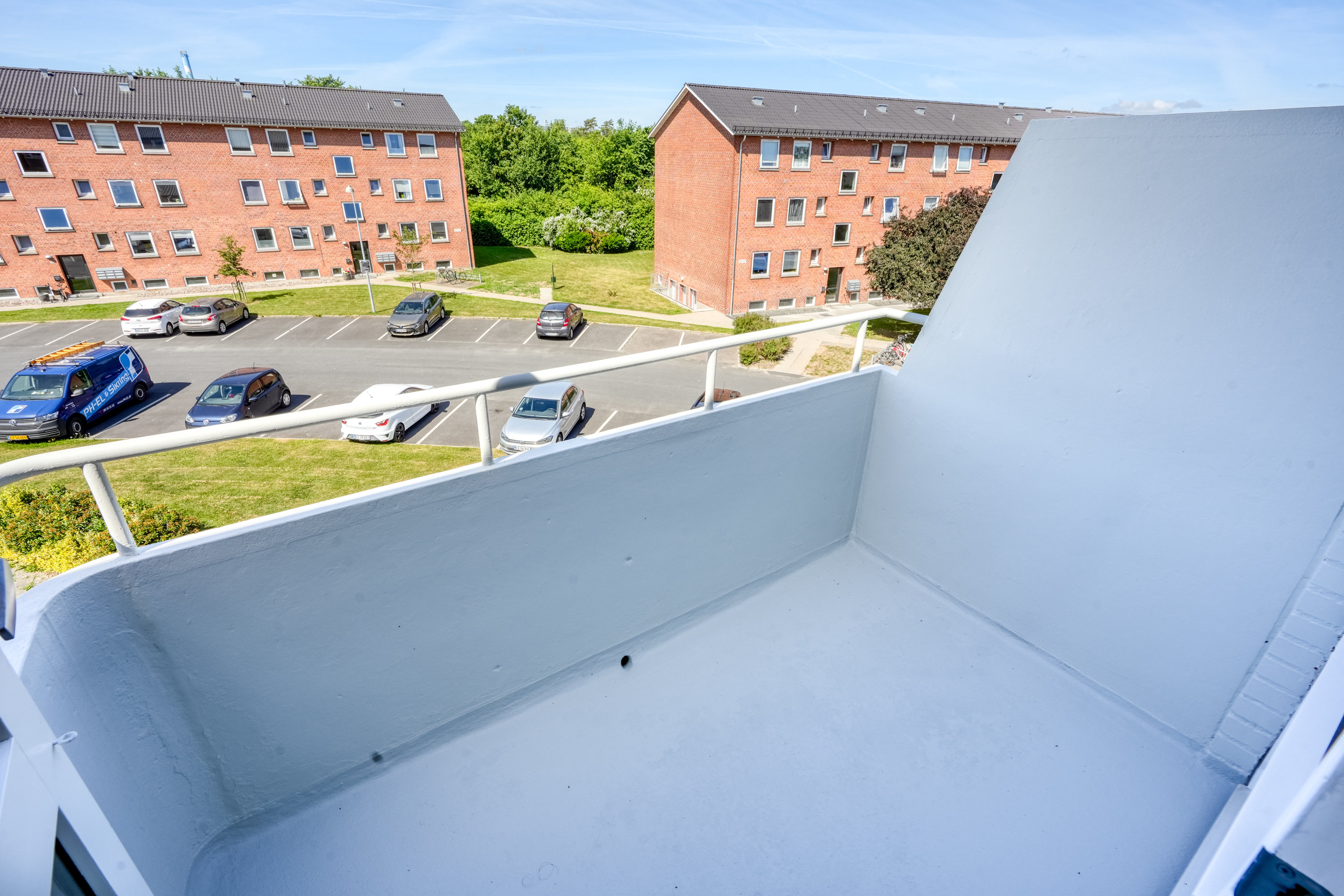 Fremhævet  billede i fuldskærmstilstand. Billede af Taastrup Have 47, 2. th., 2630 Taastrup