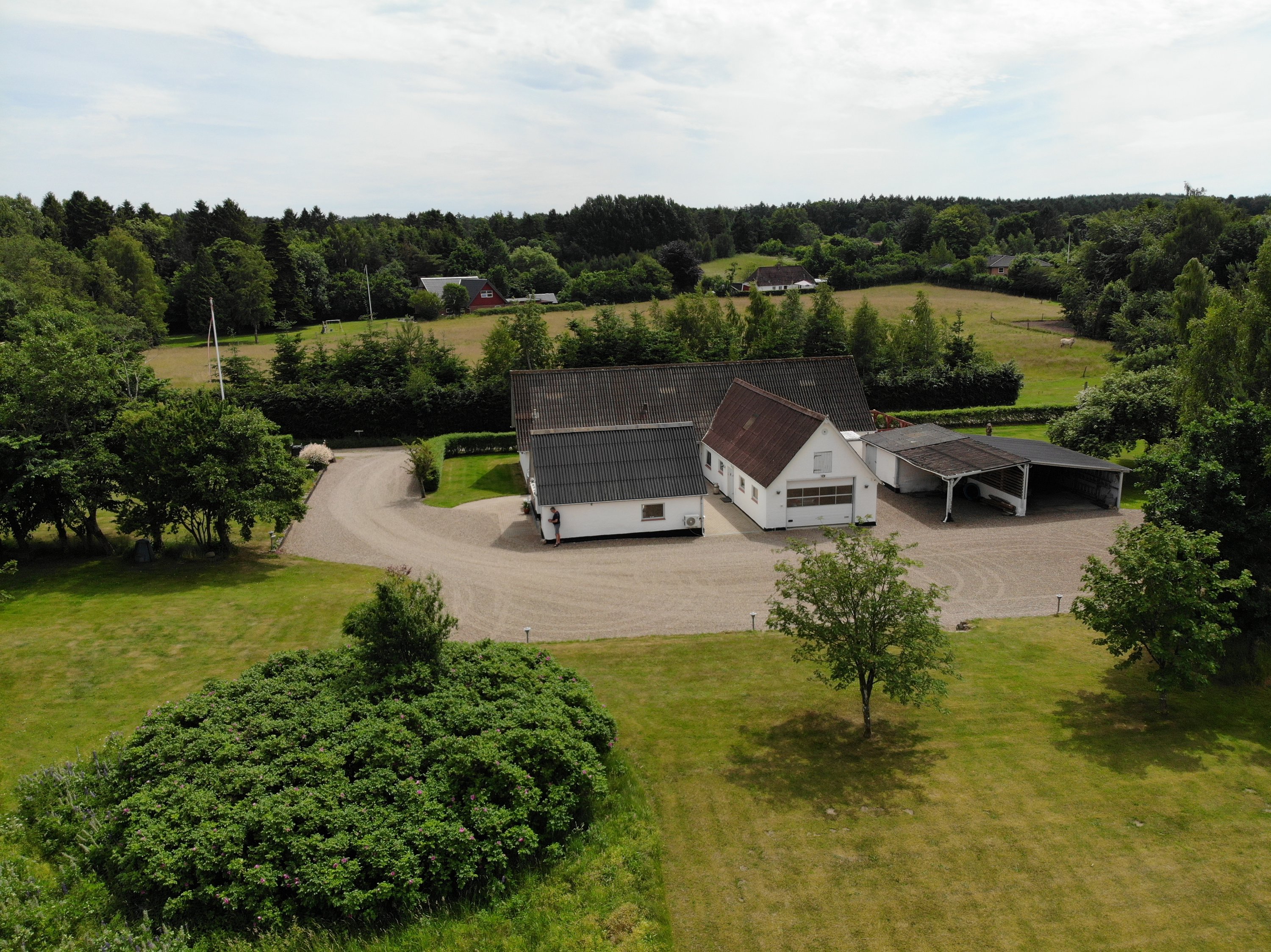 Fremhævet dronebillede billede i fuldskærmstilstand. Billede af Kirkeby Sand 3, 5771 Stenstrup