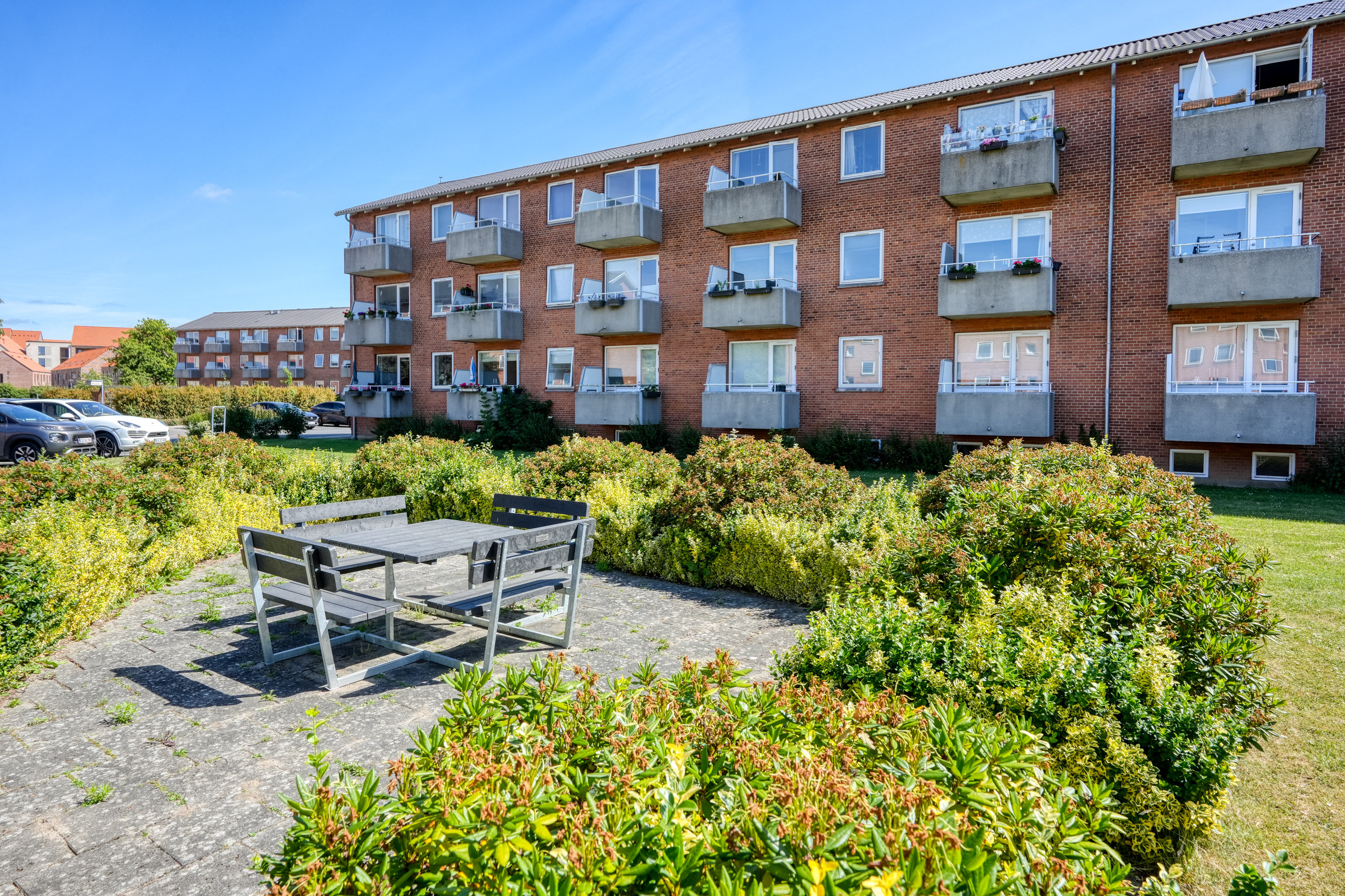 Fremhævet  billede i fuldskærmstilstand. Billede af Taastrup Have 47, 2. th., 2630 Taastrup