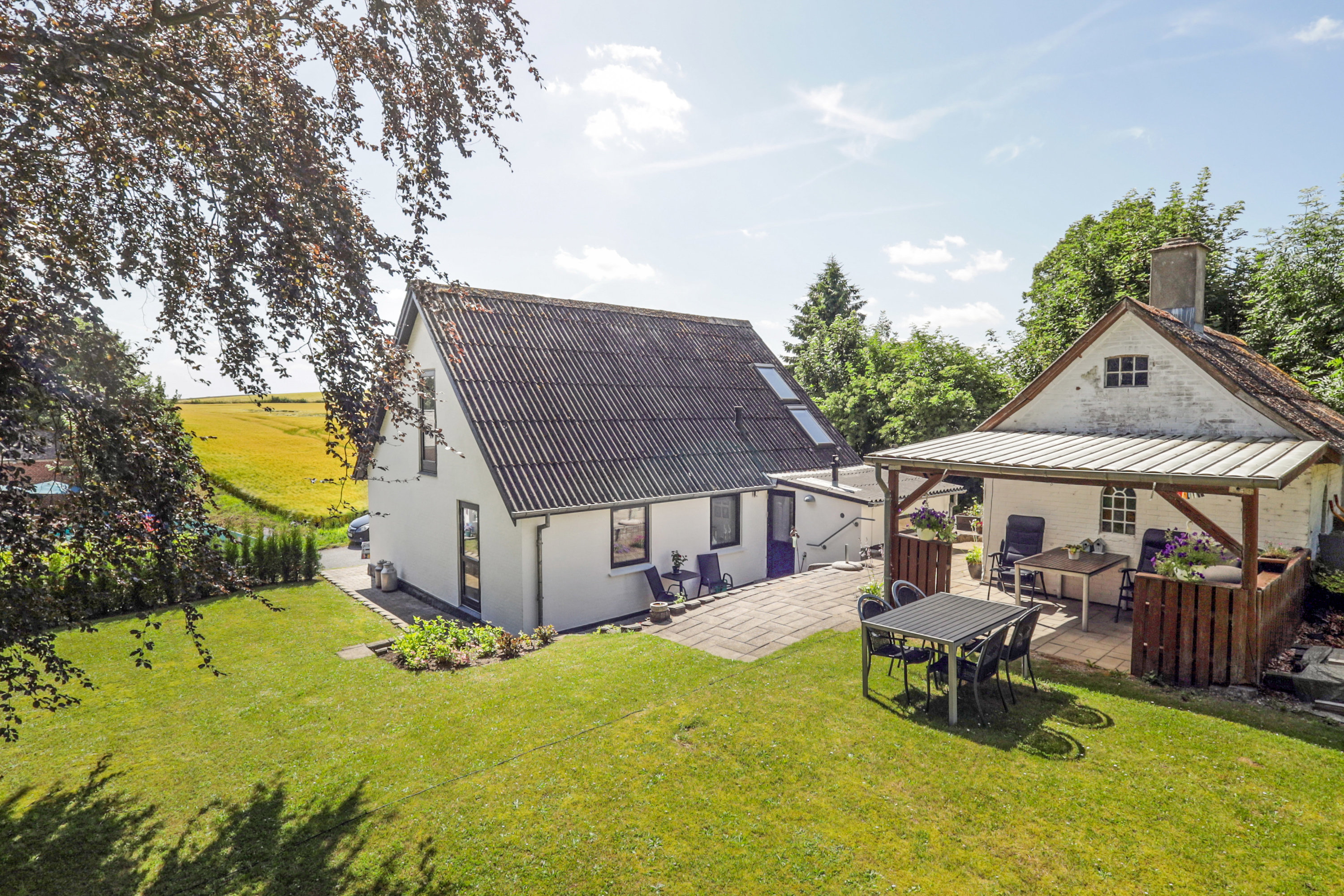 Villa: Ejendommen på Bakken 2, Vormark, 5874 Hesselager