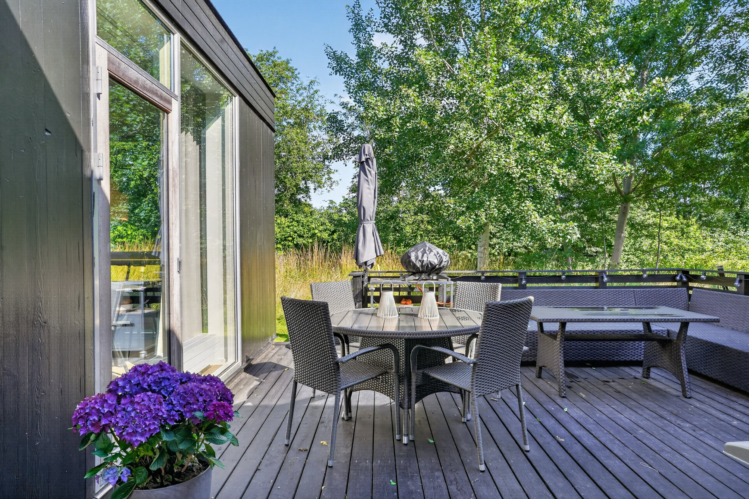 Miniaturebillede 1: terrasse. Billede af Lergravsvej 12G, 3490 Kvistgård