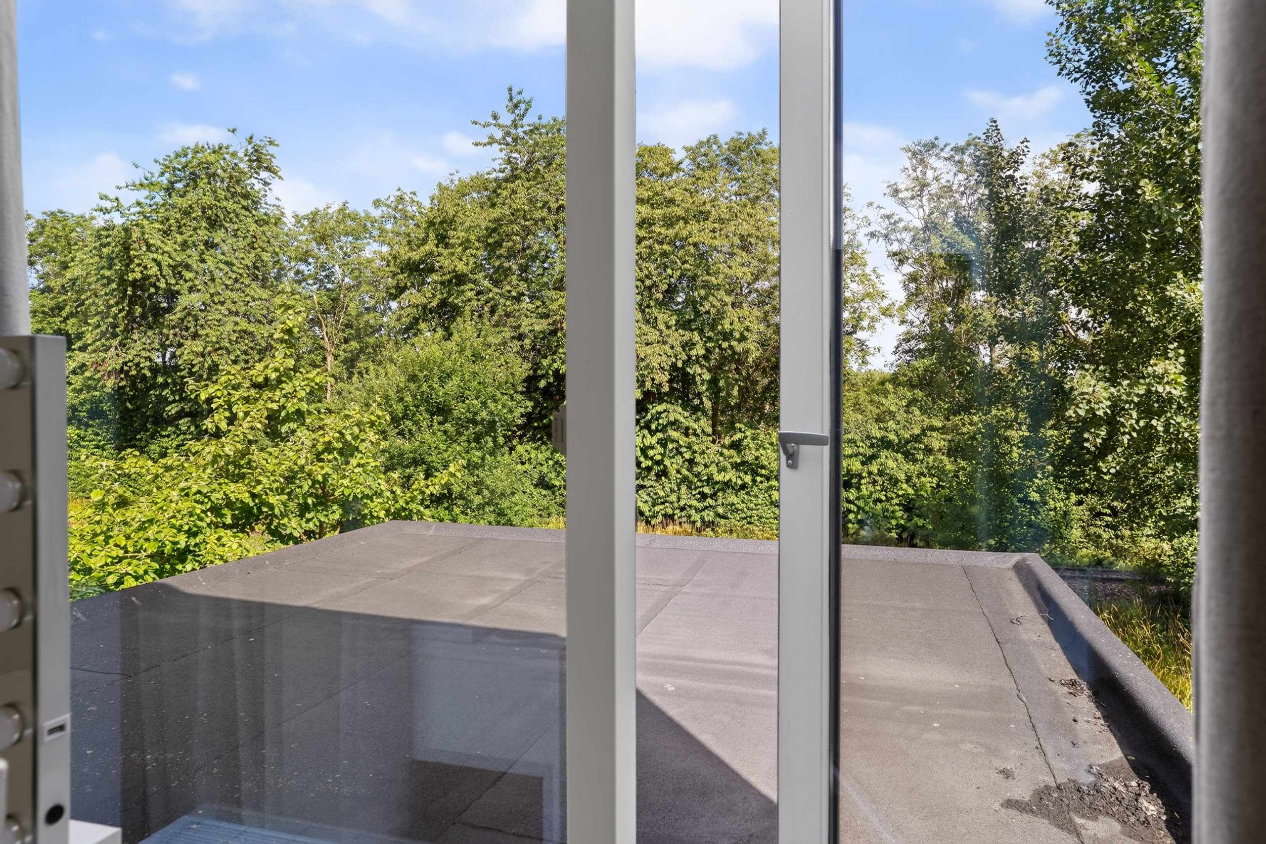 Fremhævet terrasse billede i fuldskærmstilstand. Billede af Lergravsvej 12G, 3490 Kvistgård