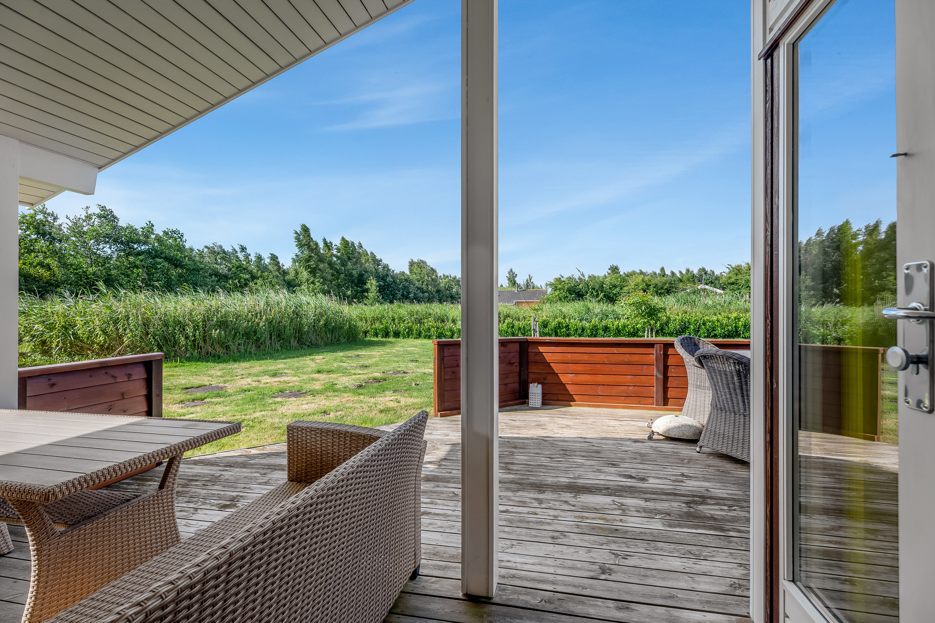 Fremhævet terrasse billede i fuldskærmstilstand. Billede af Ankersholm 5, Bredfjed, 4970 Rødby